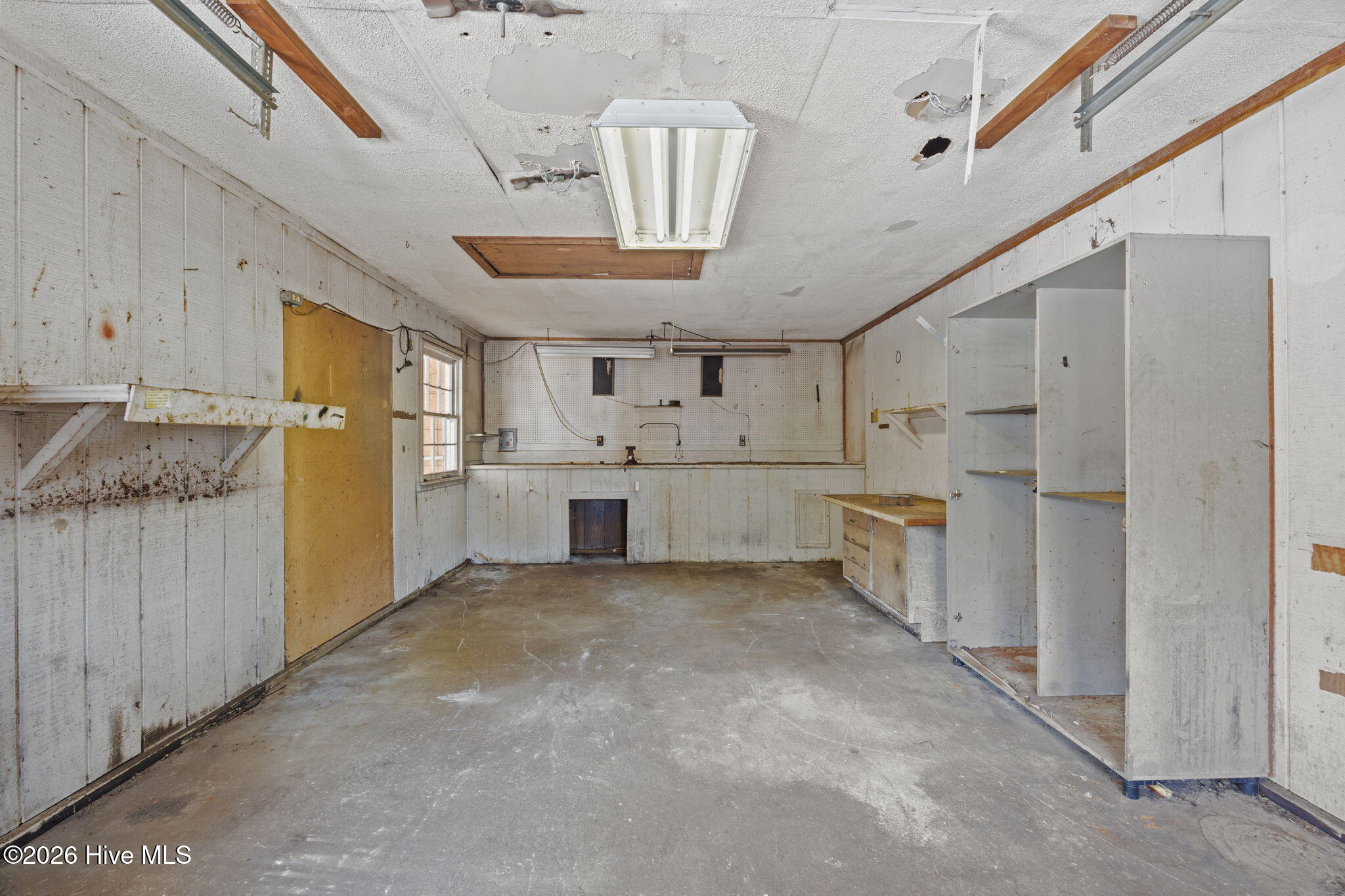 2882 Ivy Road, Greenville, NC, 27858