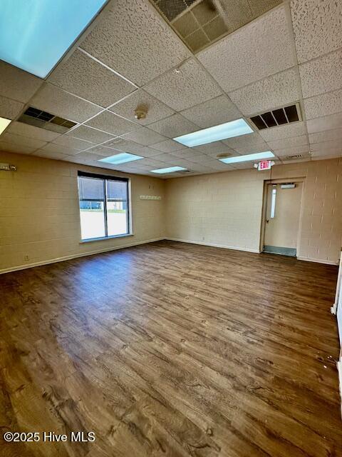 100533527 | Photo 45