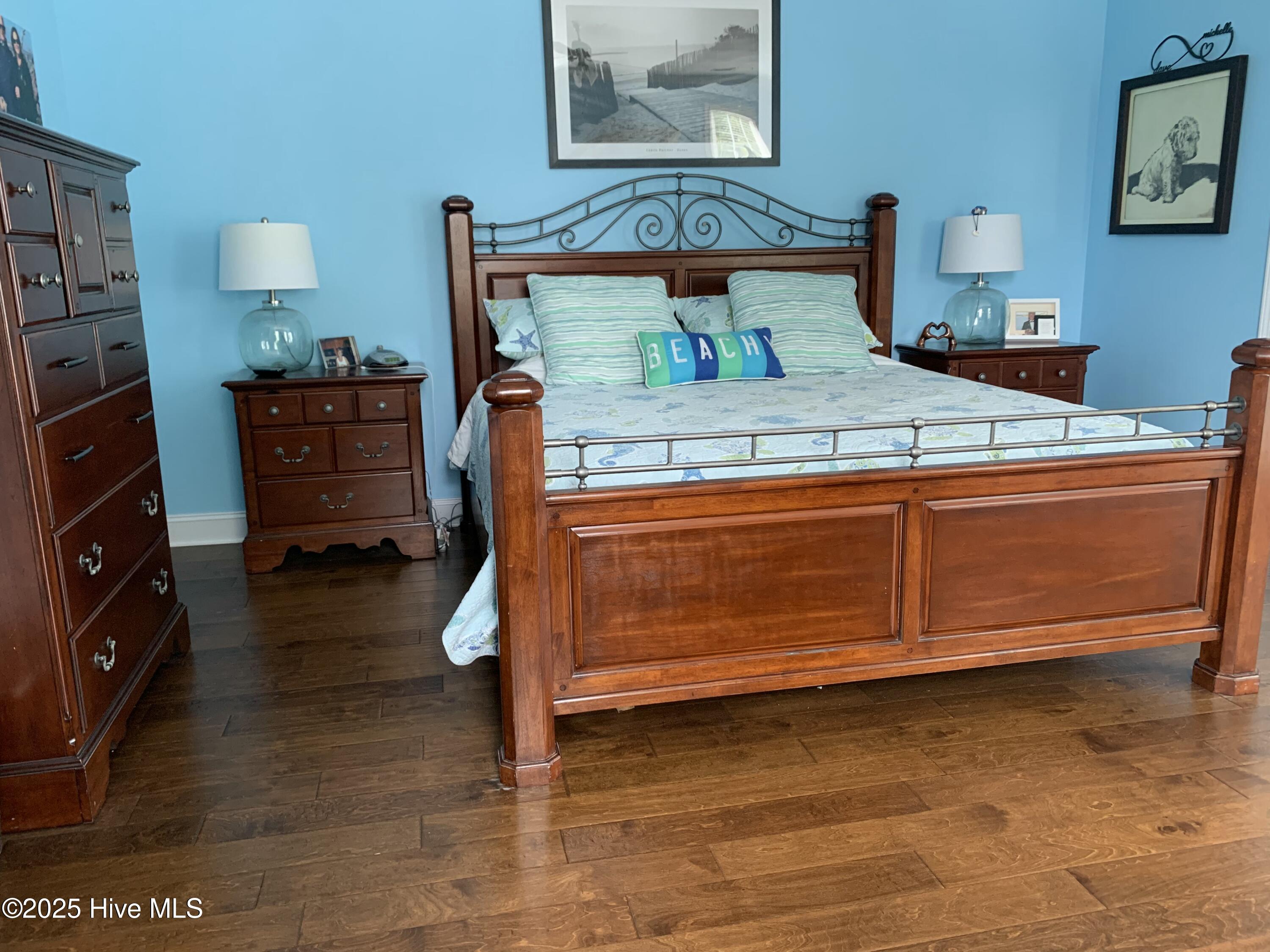 100536015 | Photo 31