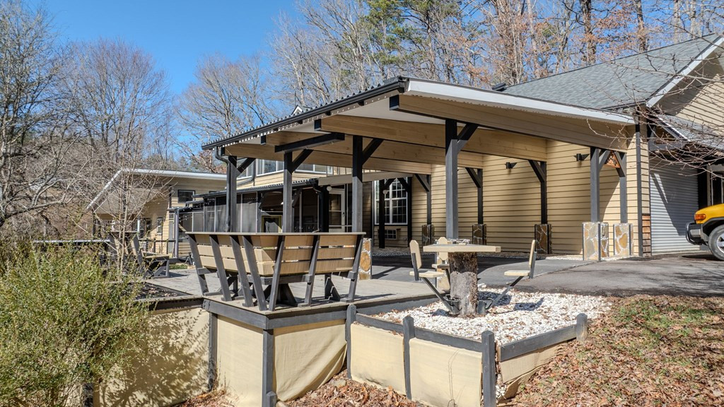 214 Hedden Road, Murphy, NC 28906 Listing Photo  13