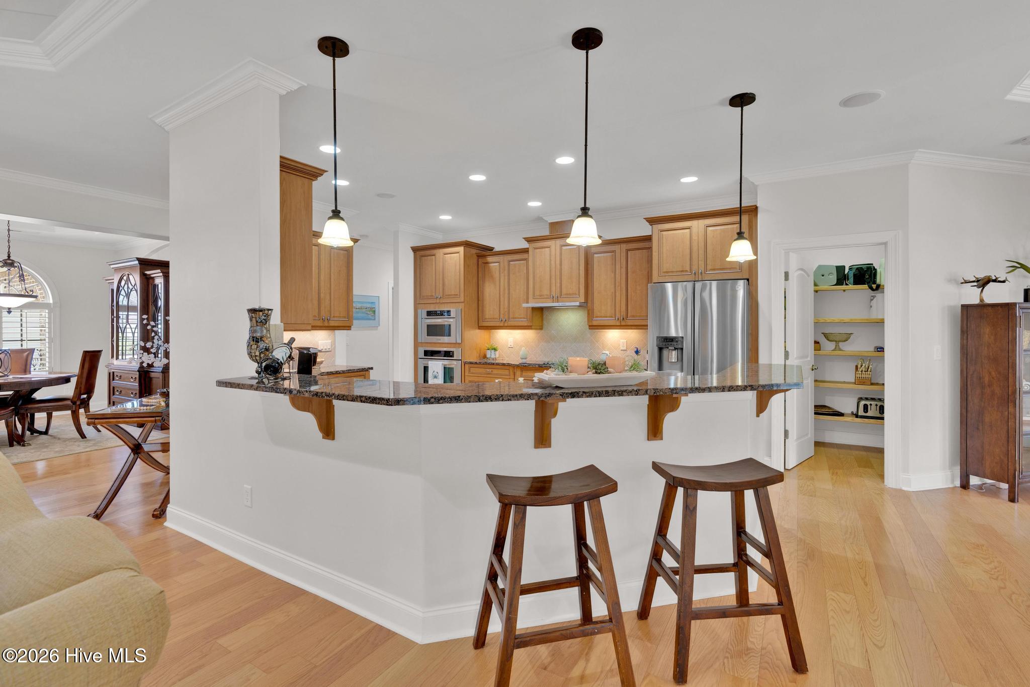 100559631 | Photo 14