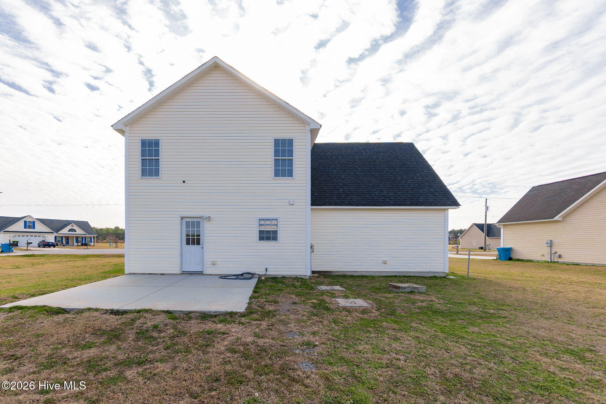 100569536 | Photo 17