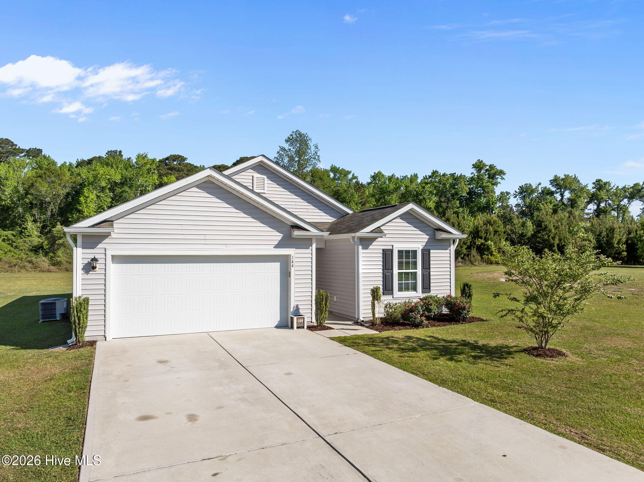 144 Bur Oaks Boulevard,Newport