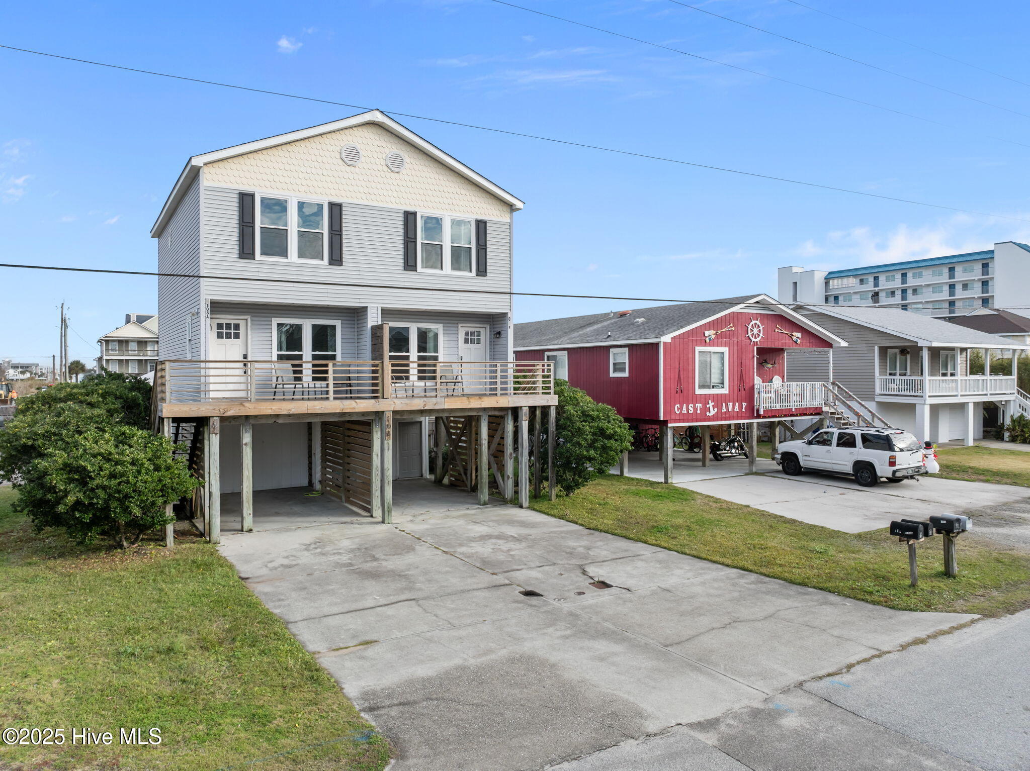 100544620 | Photo 69