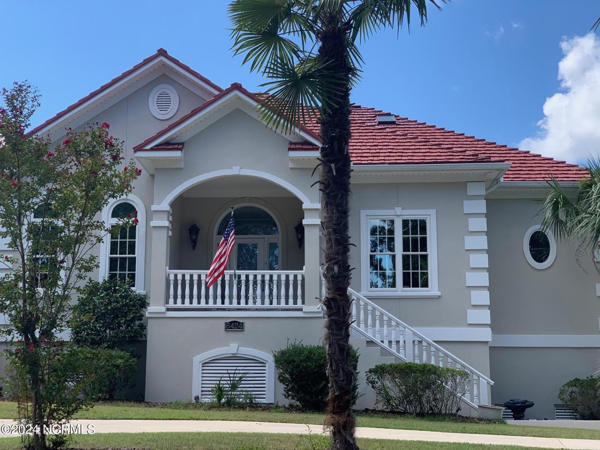 100511471 | Photo 95