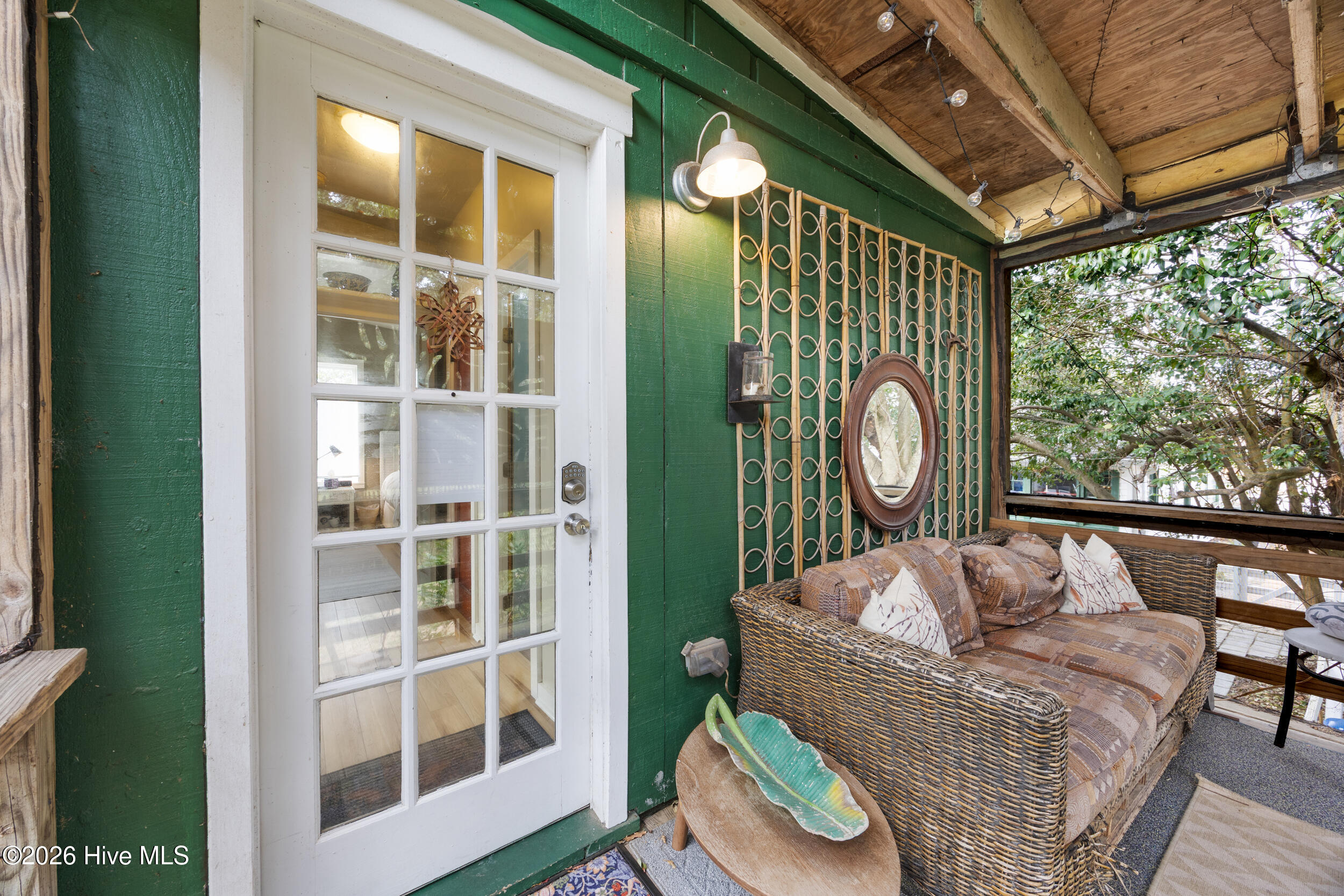 100559586 | Photo 60