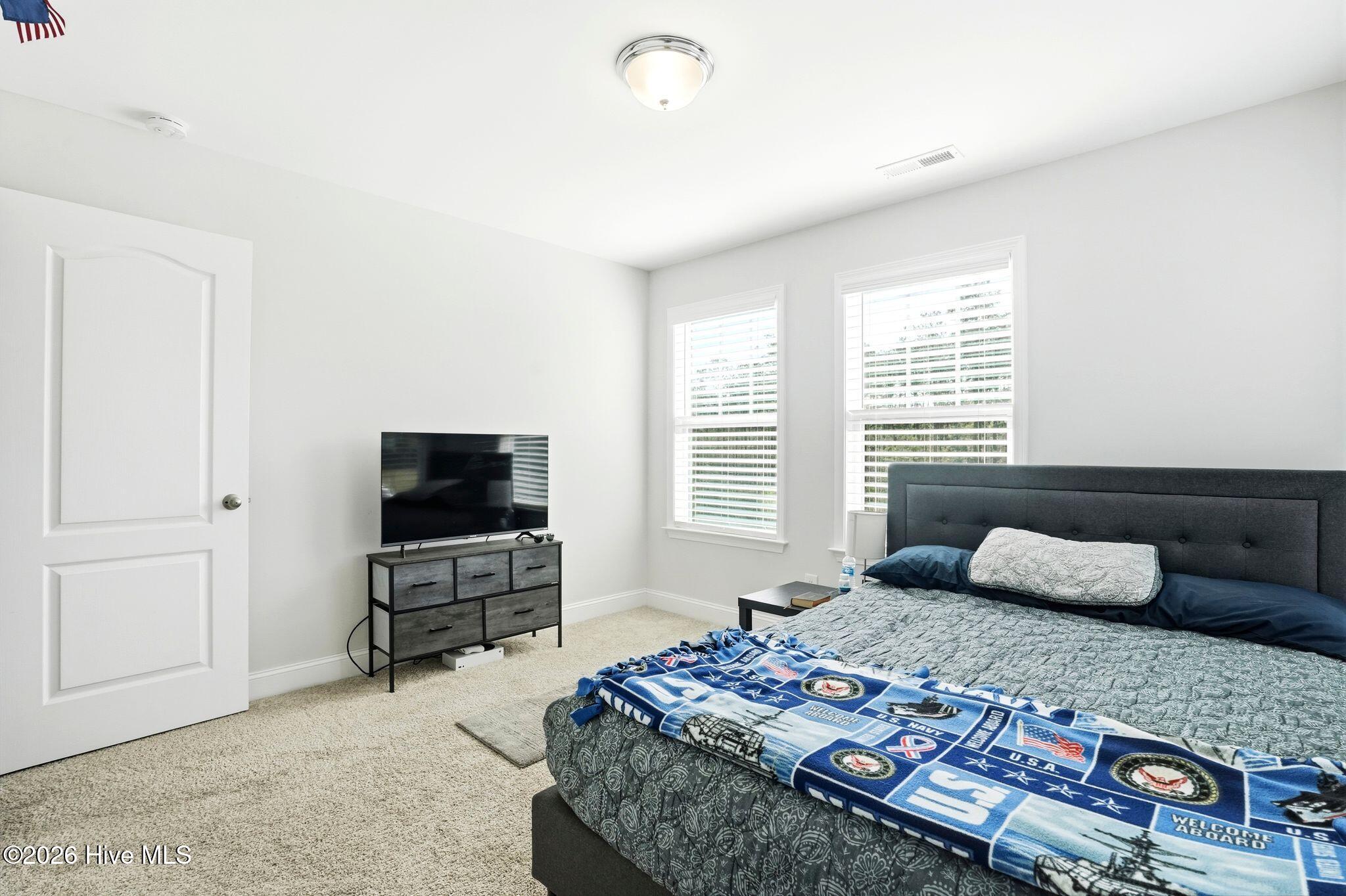 100567646 | Photo 49