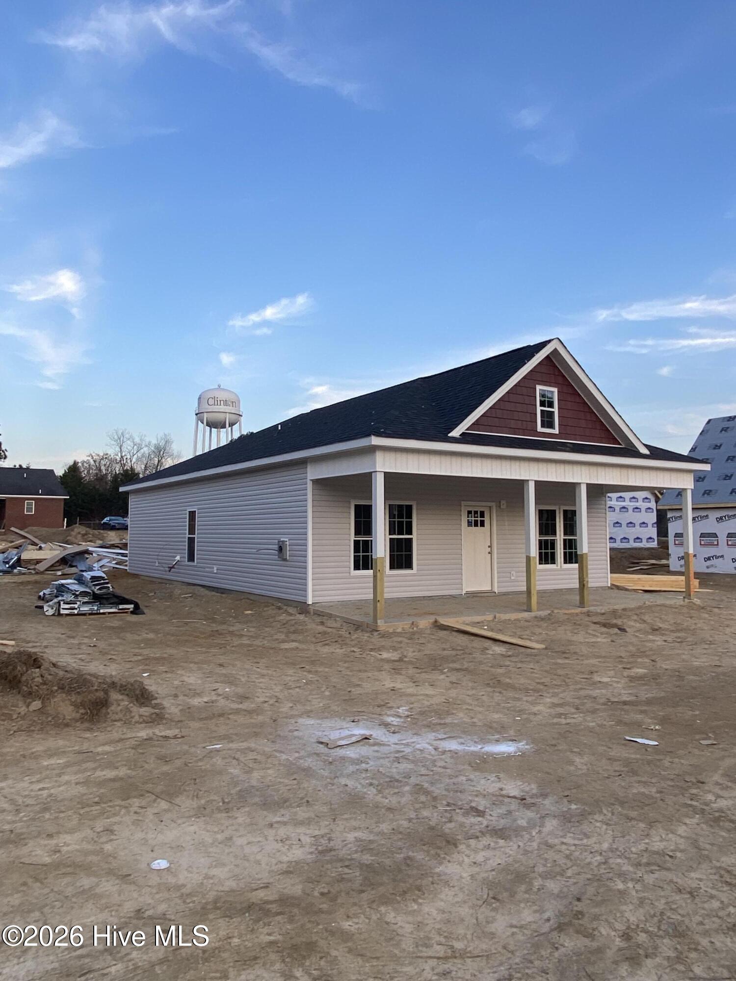 Homes for sale in Clinton, NC | 802 Holmes St, Clinton, NC 28328 | MLS# 100548606