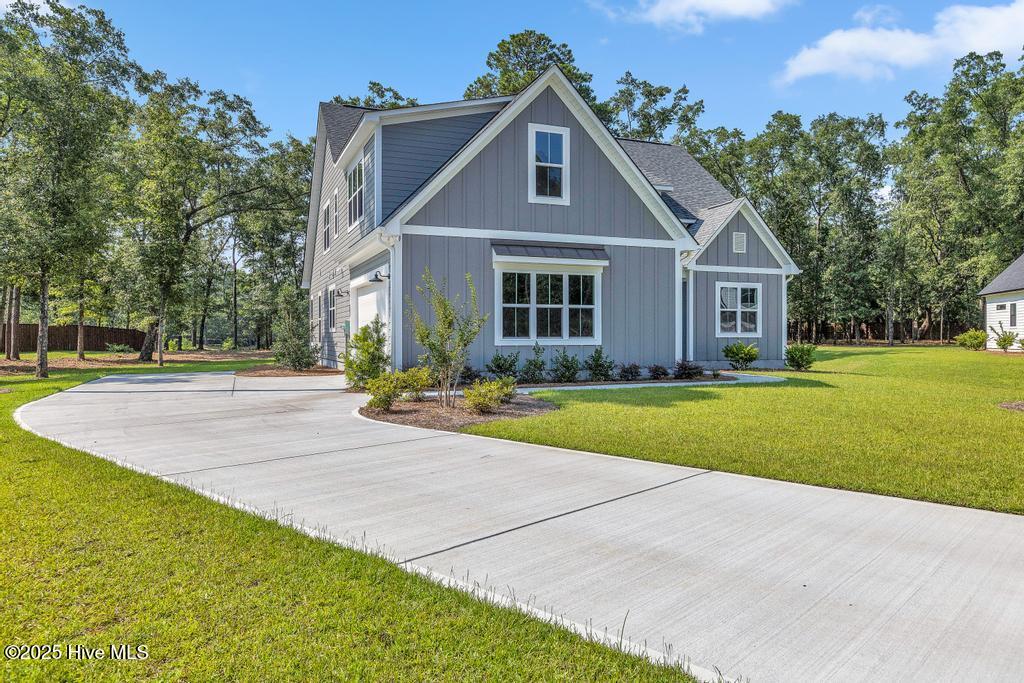 100535859 | Photo 35