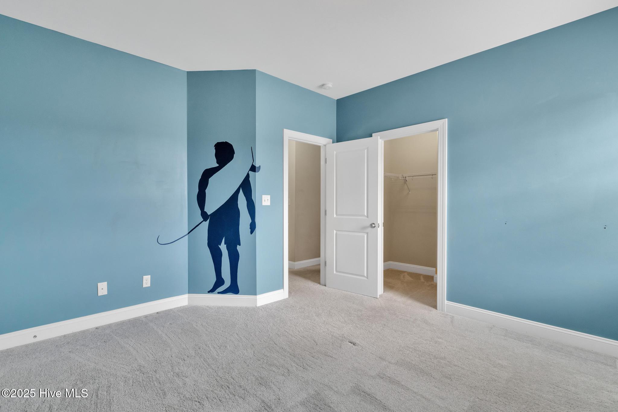 100531239 | Photo 36