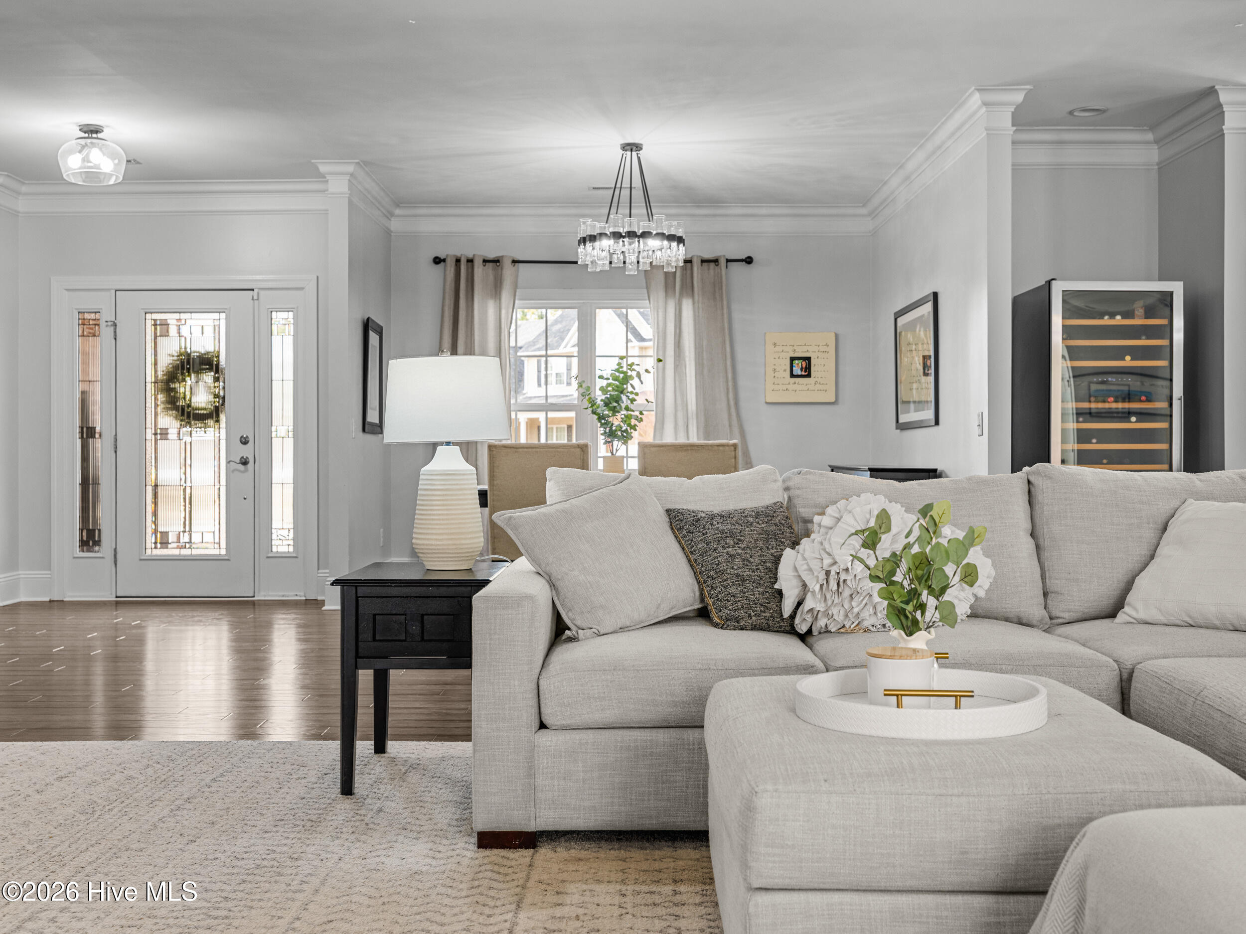 100557590 | Photo 15