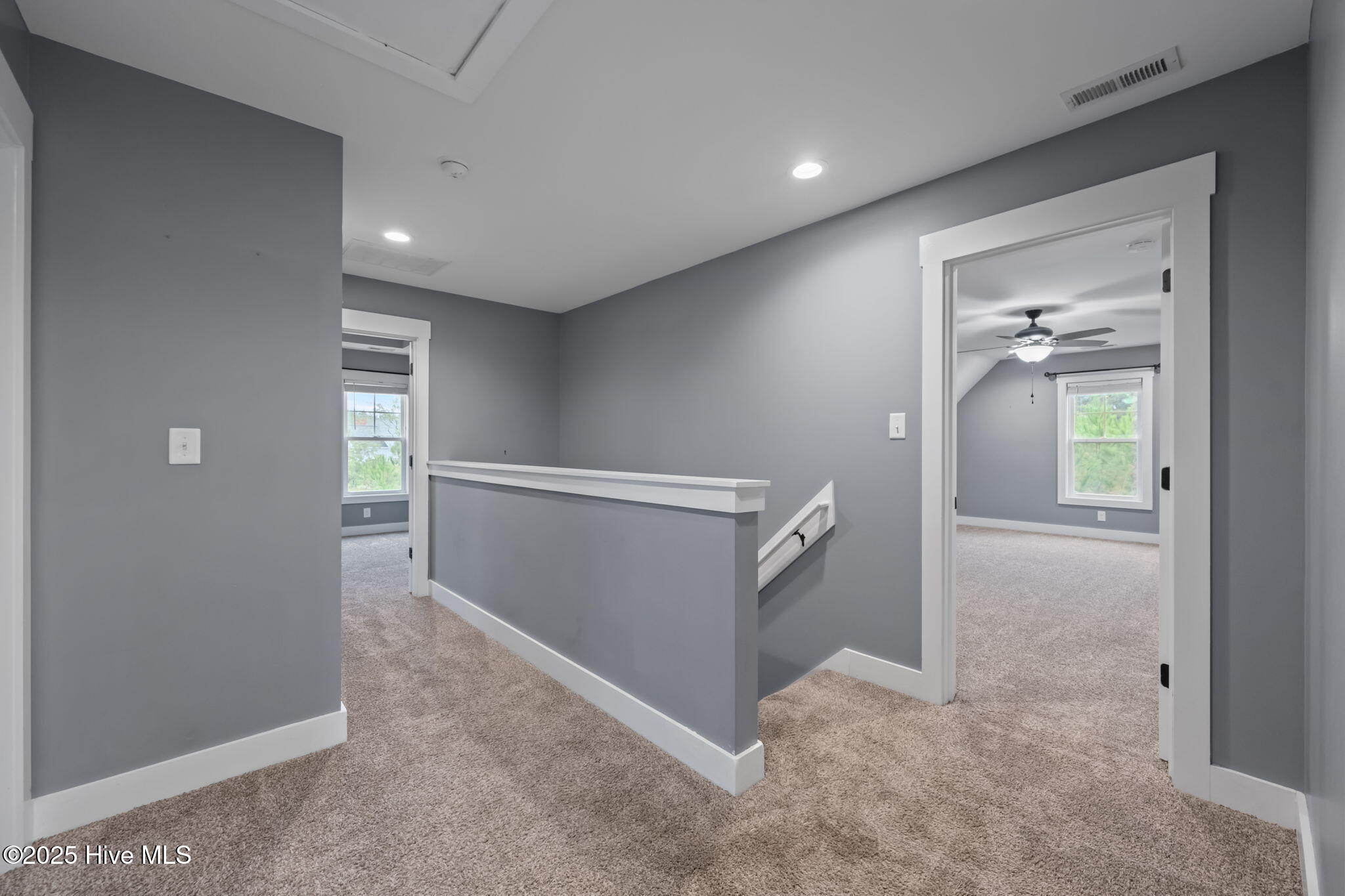 100544347 | Photo 18