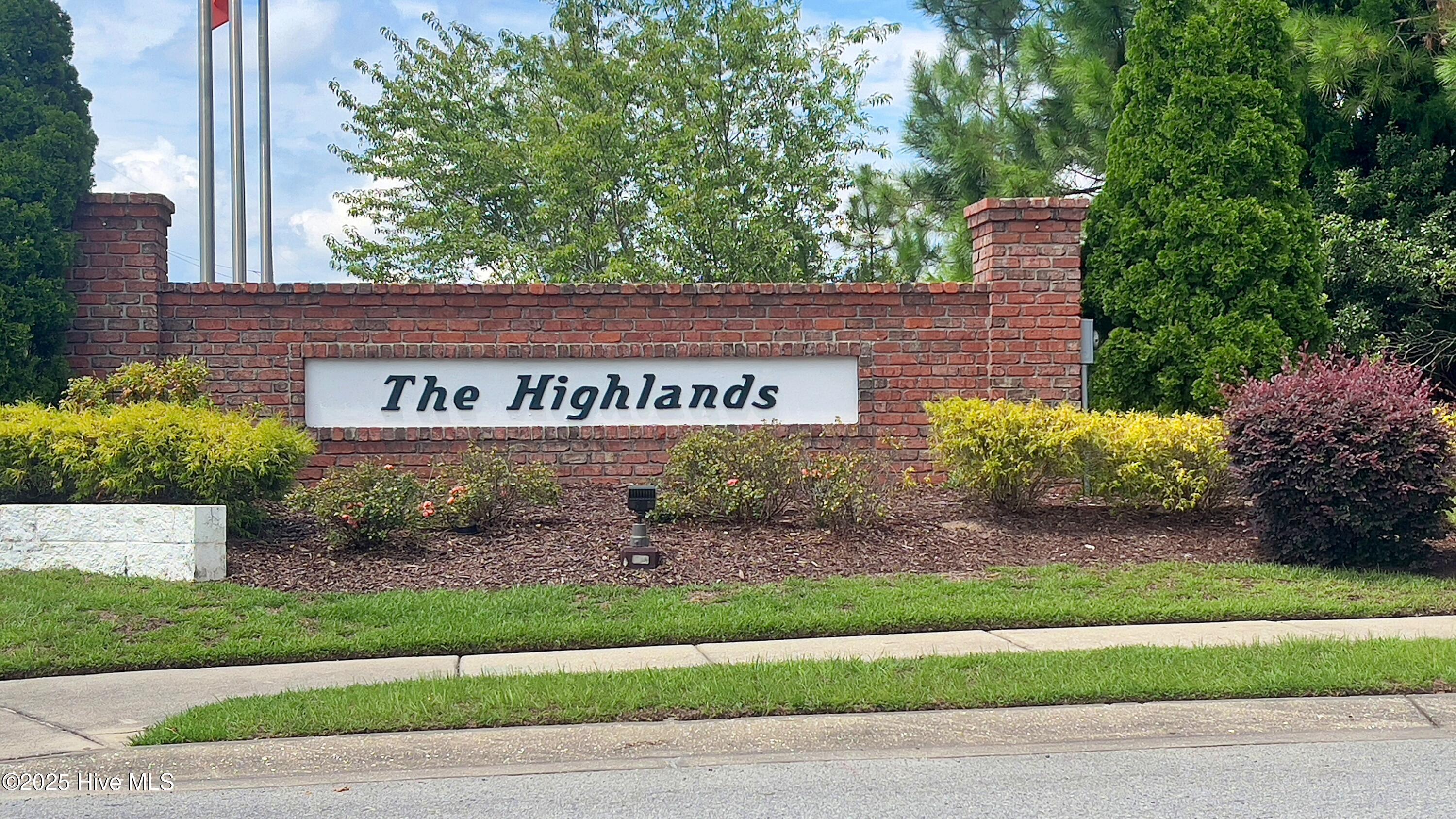 100525620 | Photo 36