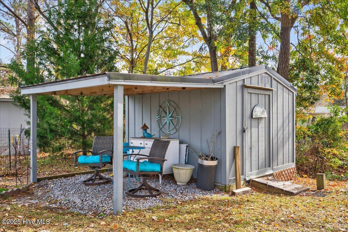 100543222 | Photo 37