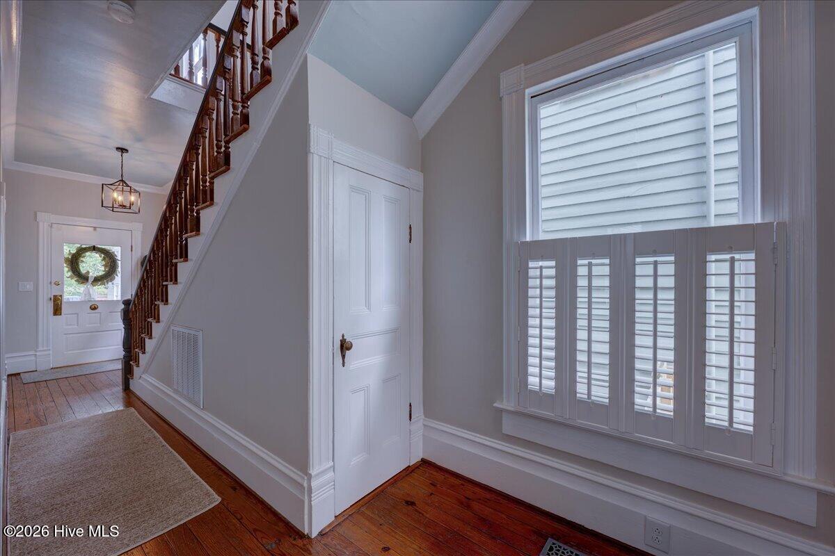 229 New Street,New Bern