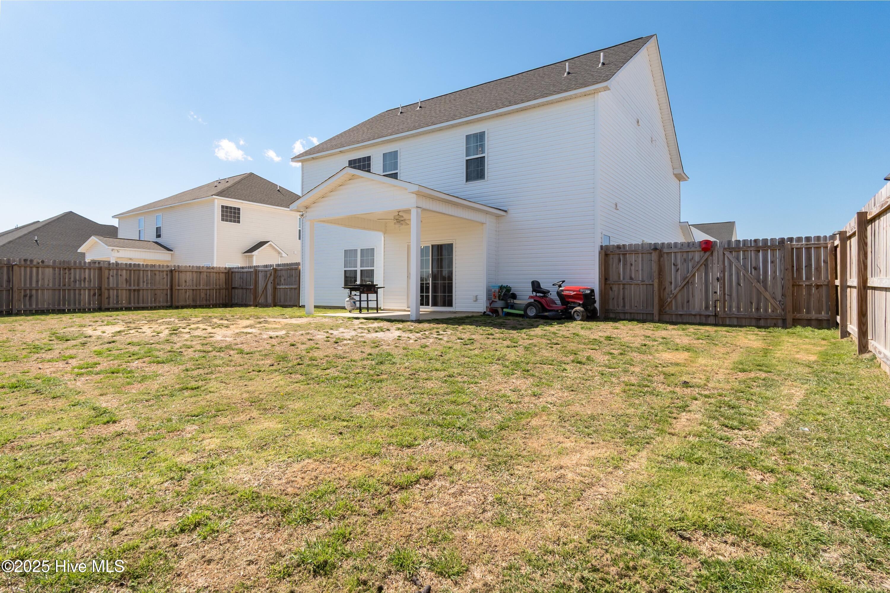 100502519 | Photo 41