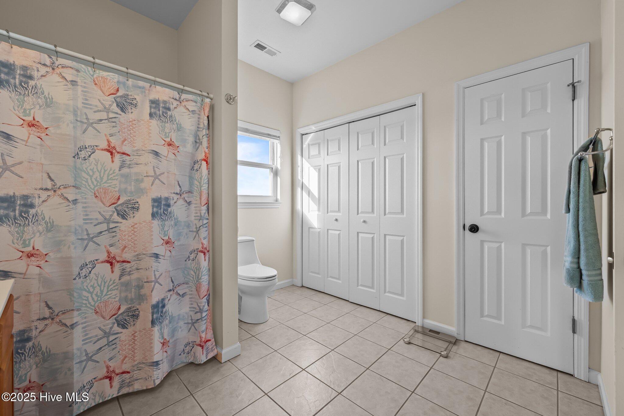 100536621 | Photo 27