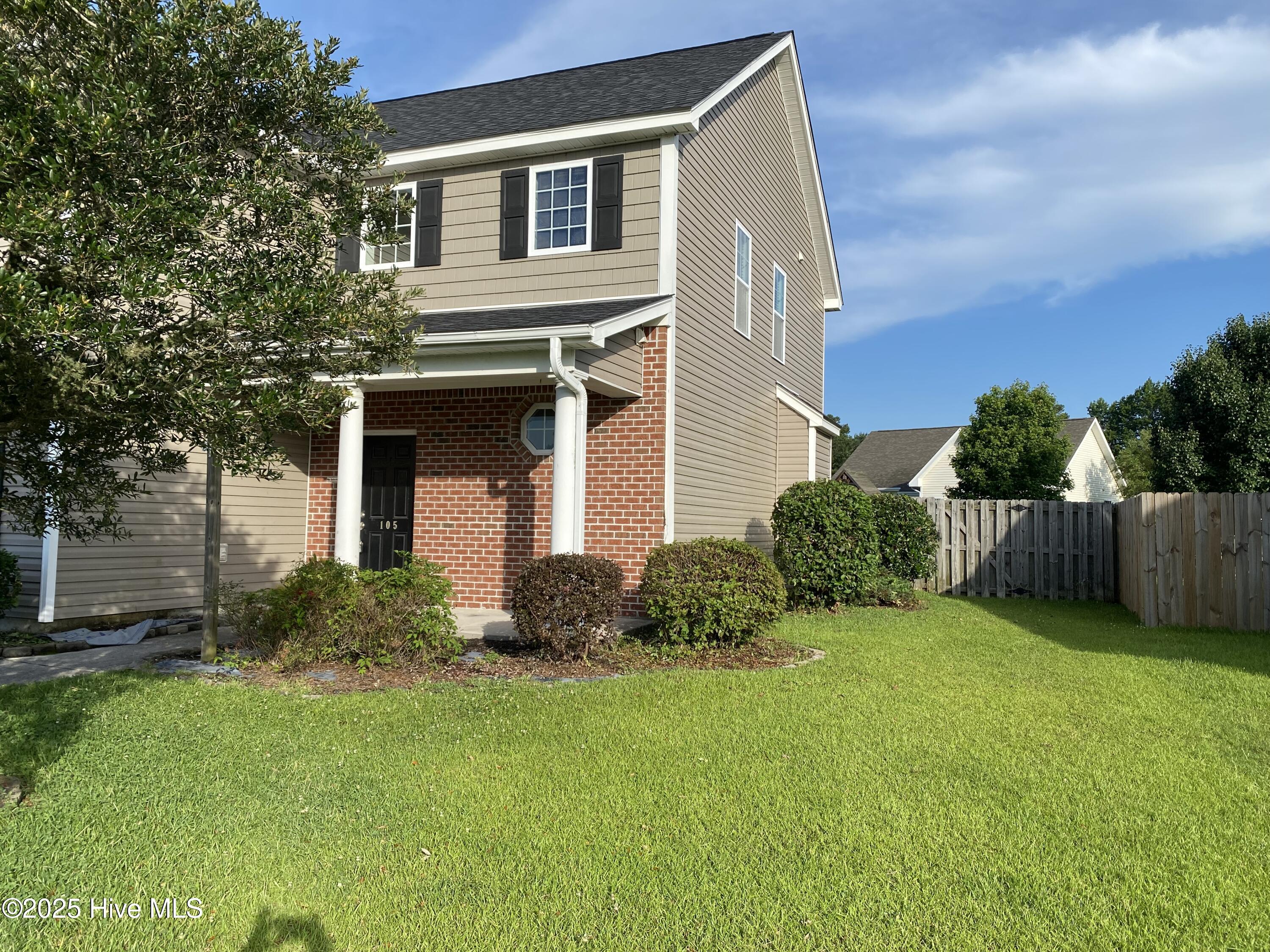 105 Moonstone Court, Jacksonville, NC, 28546