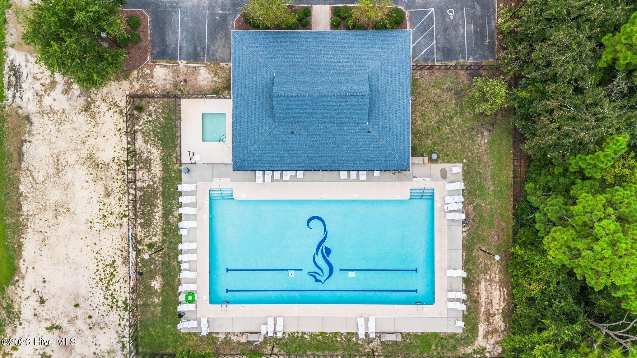 100554747 | Photo 68