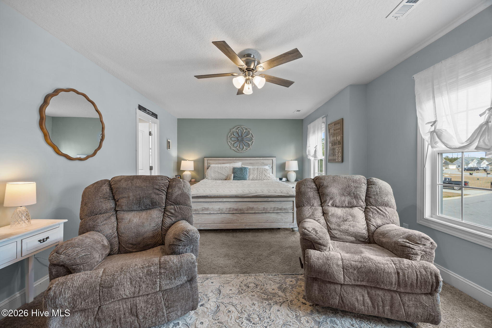 100551415 | Photo 31