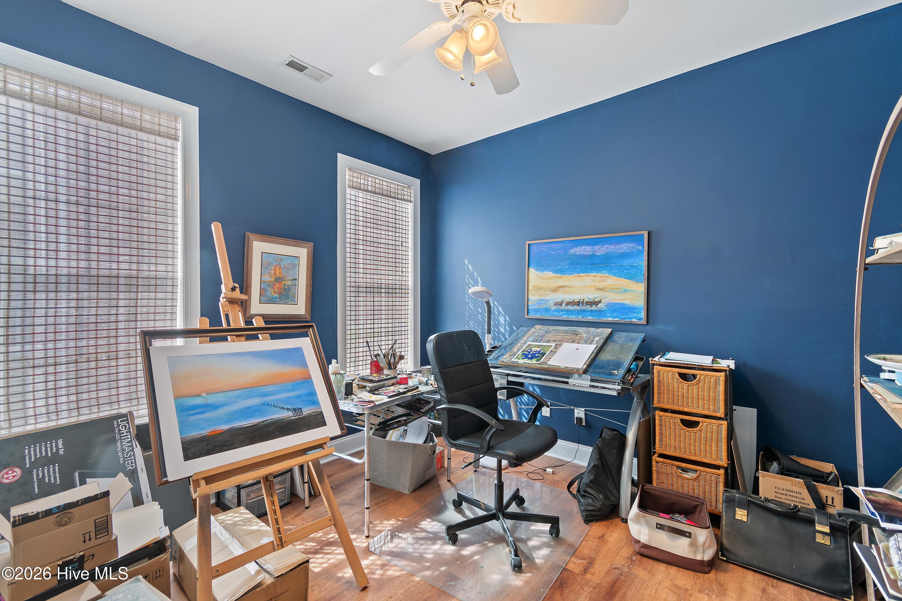 100554573 | Photo 34