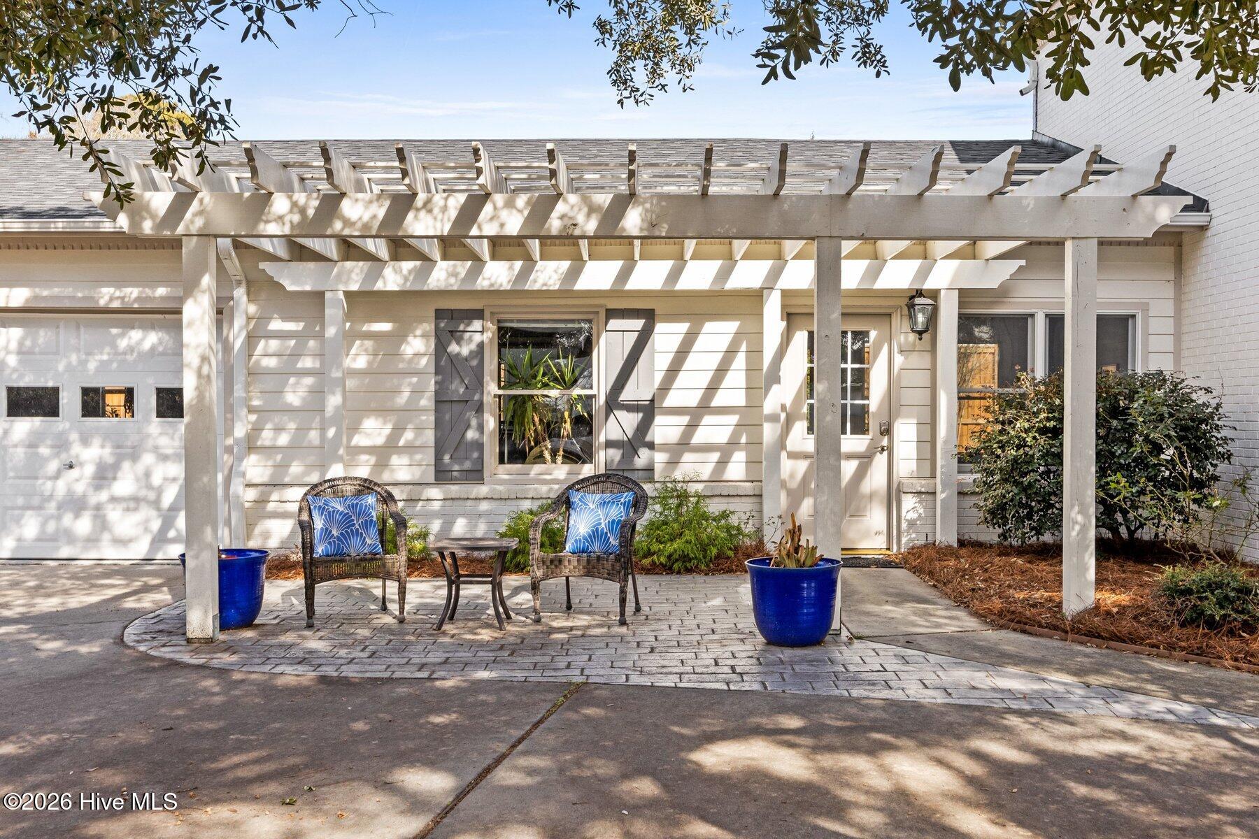 100551299 | Photo 46