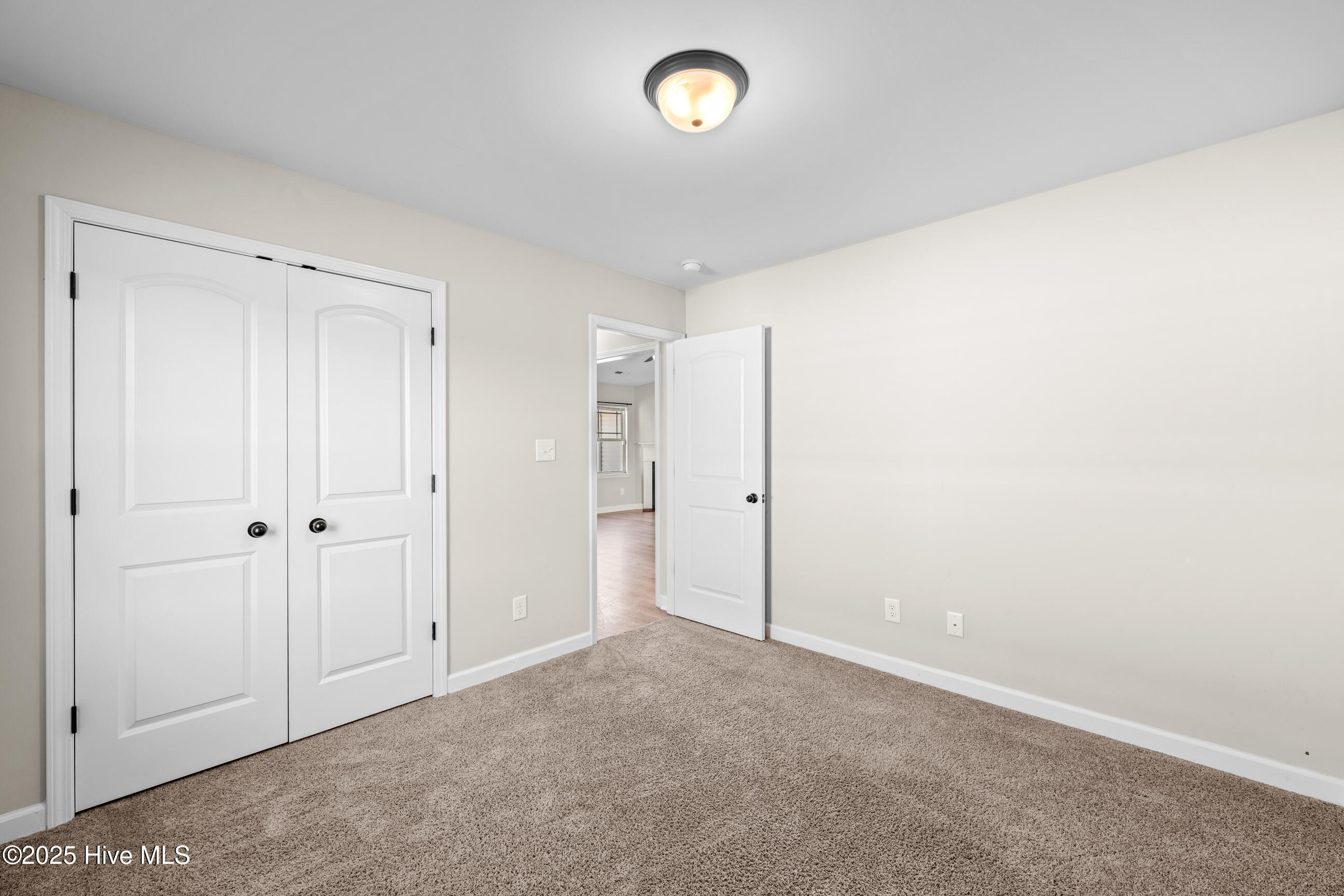 100544958 | Photo 29