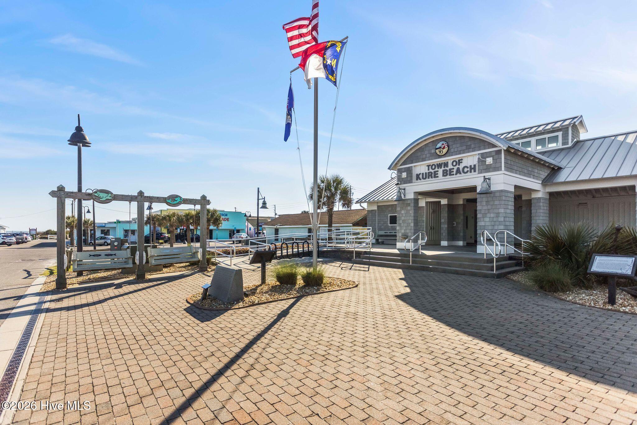 100561242 | Photo 56