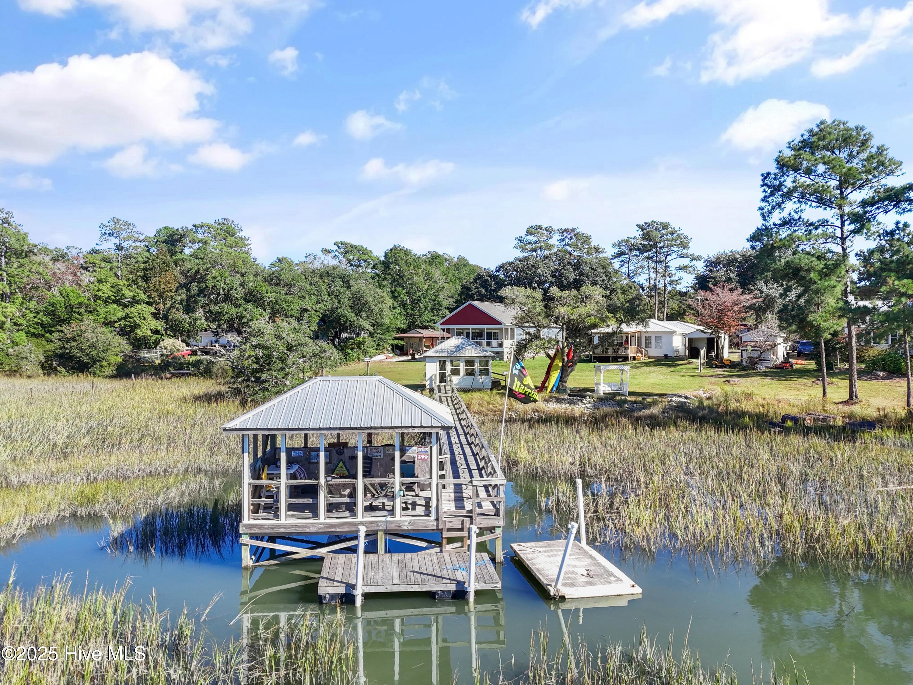 100539191 | Photo 48