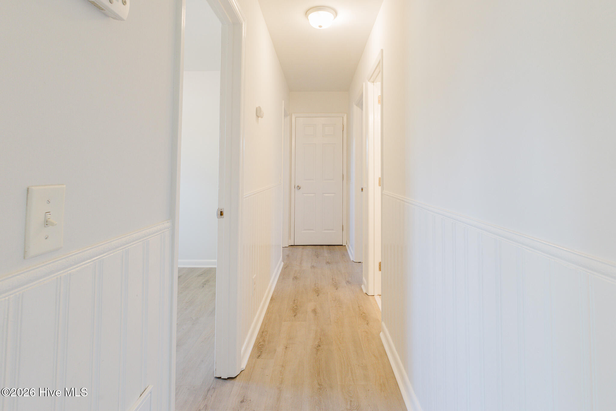 100550939 | Photo 15