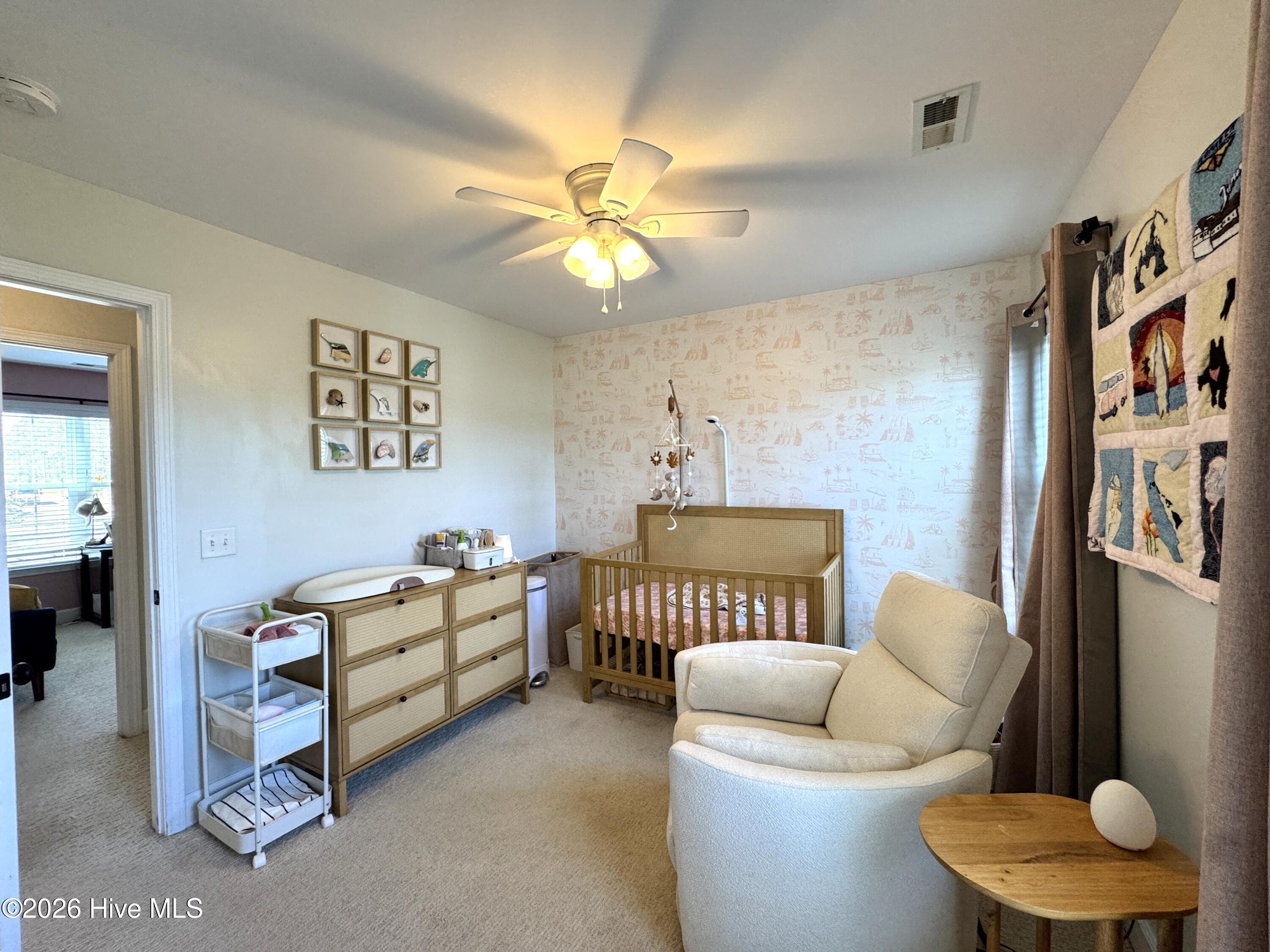 100570620 | Photo 30