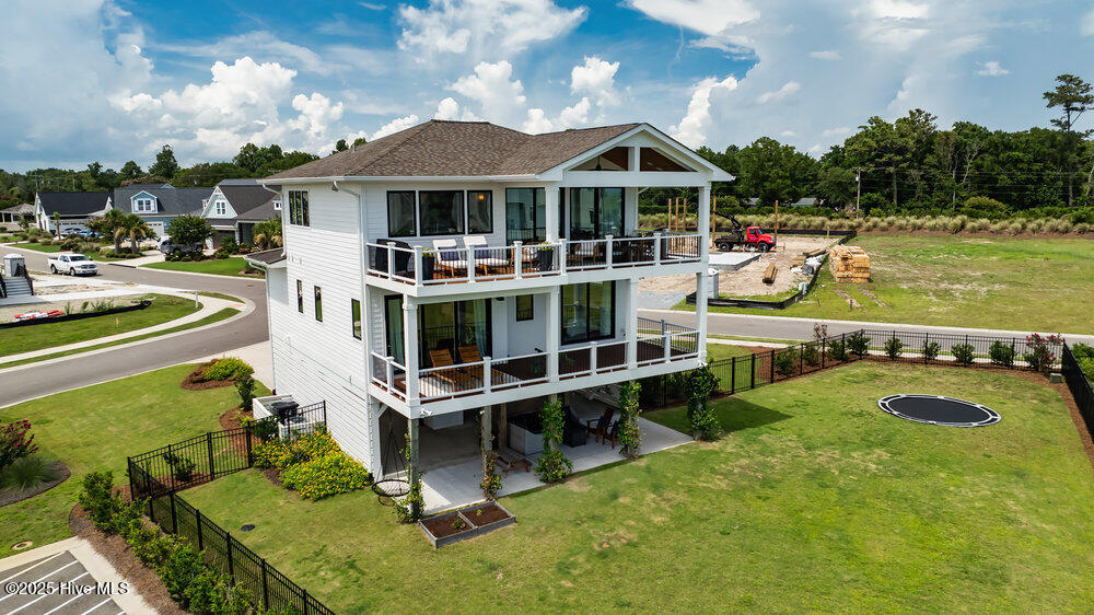 100520014 | Photo 62