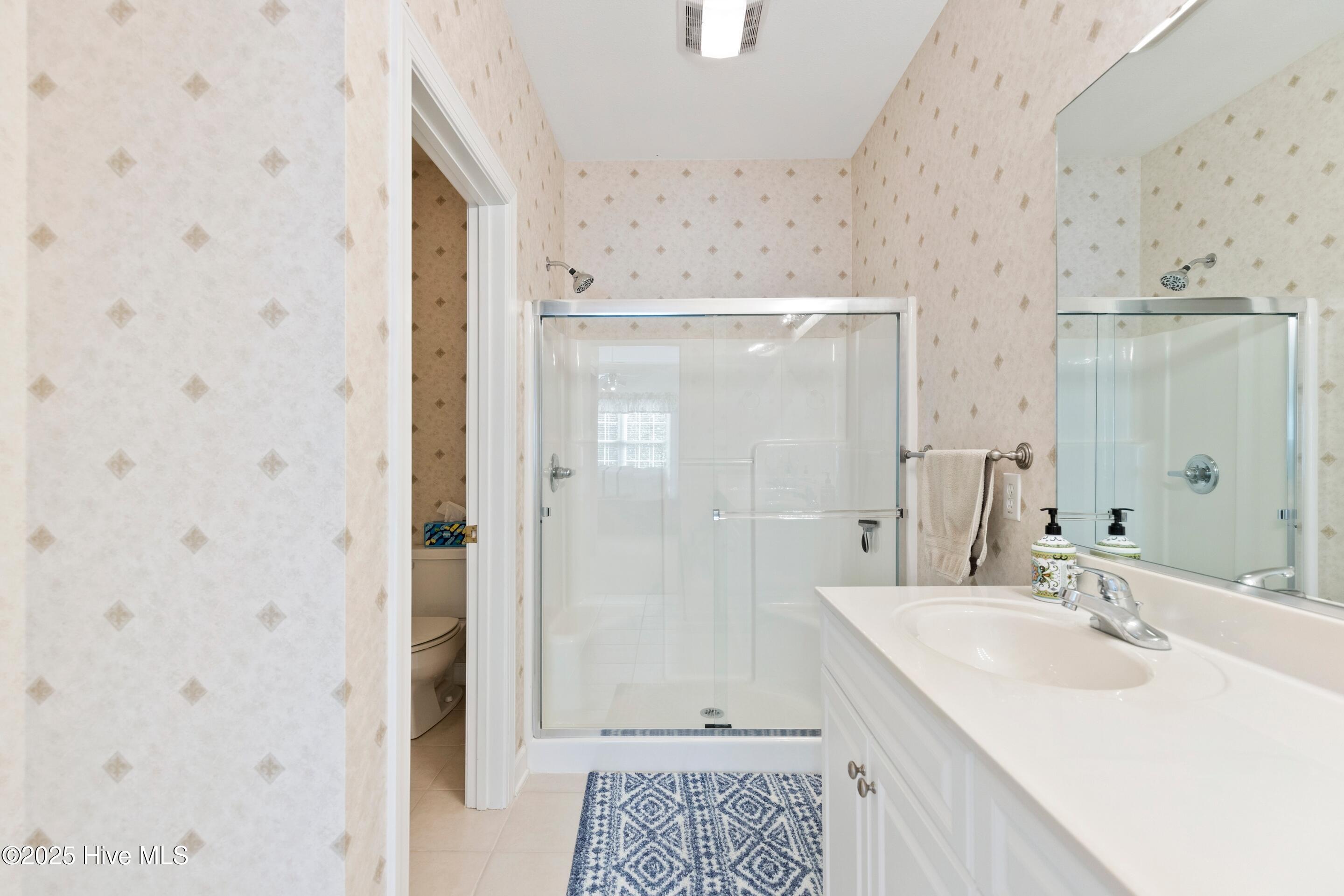 100538258 | Photo 28