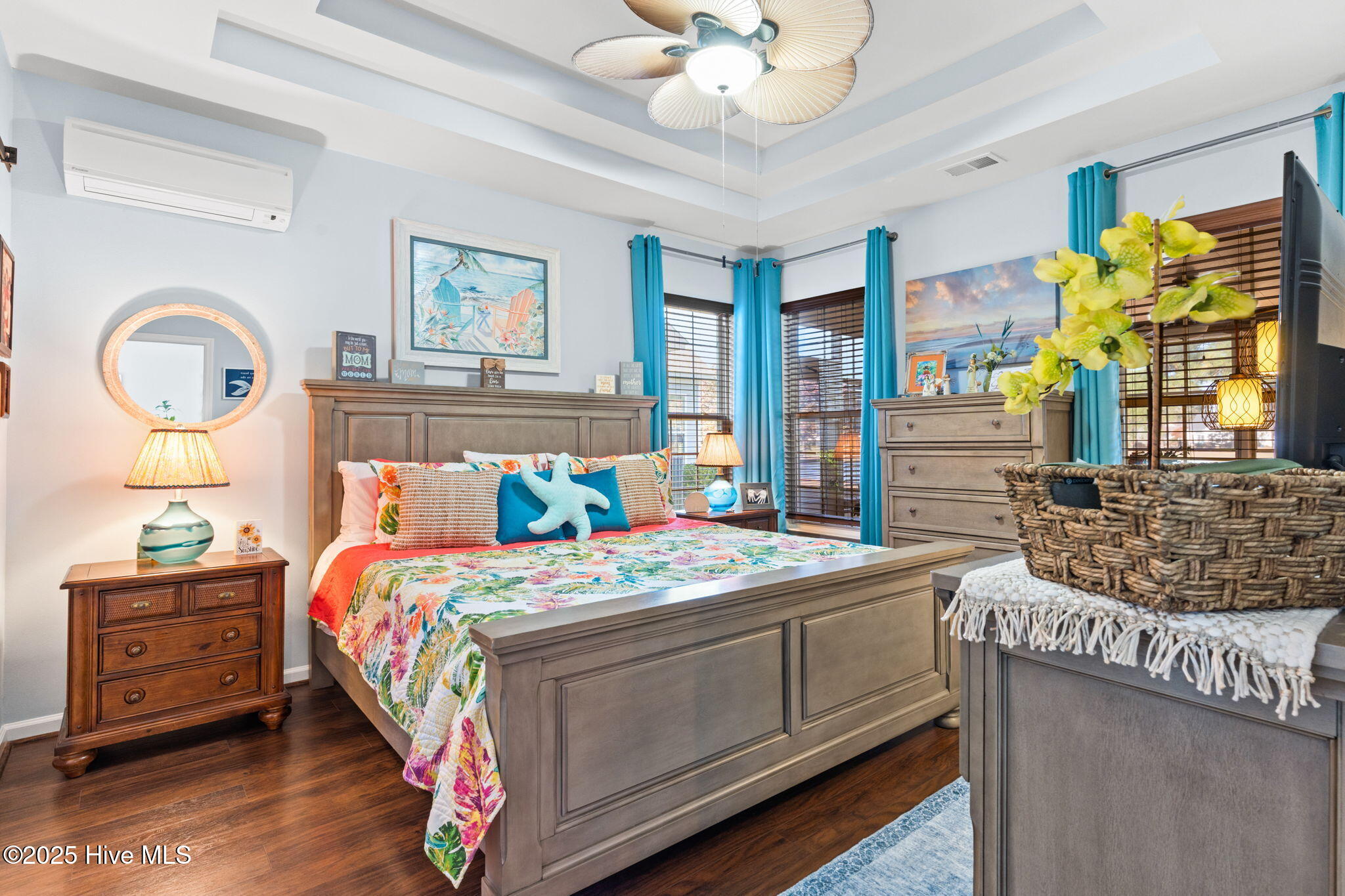 100543261 | Photo 20