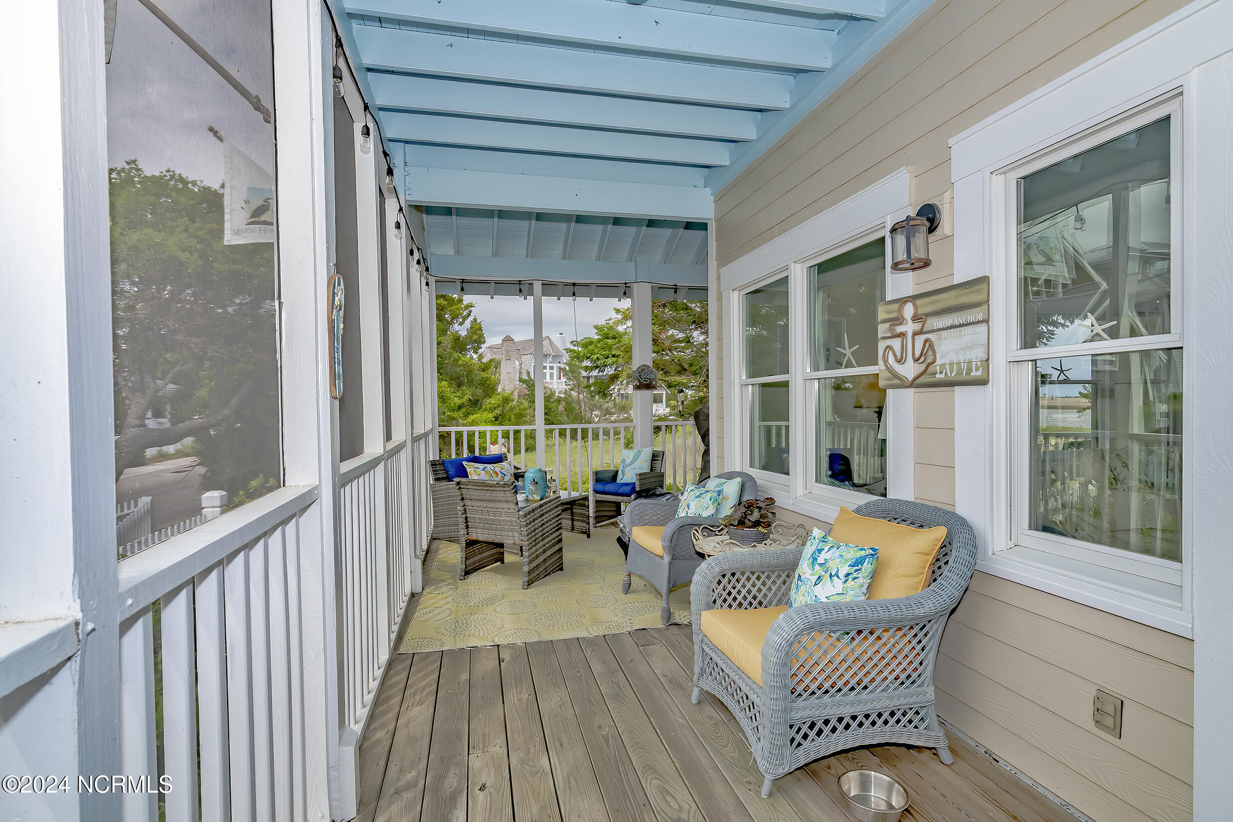 100473455 | Photo 27