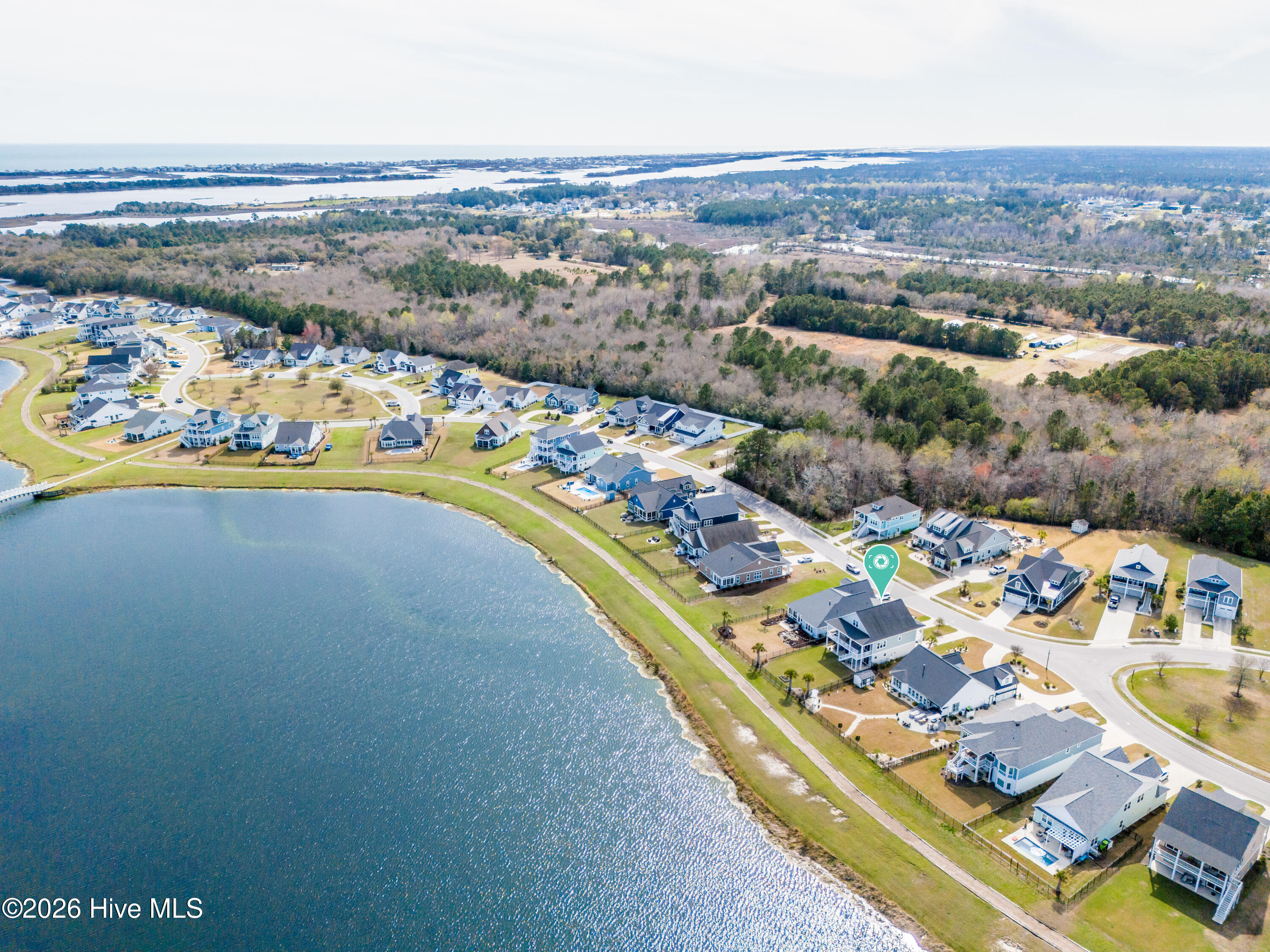 100561723 | Photo 55