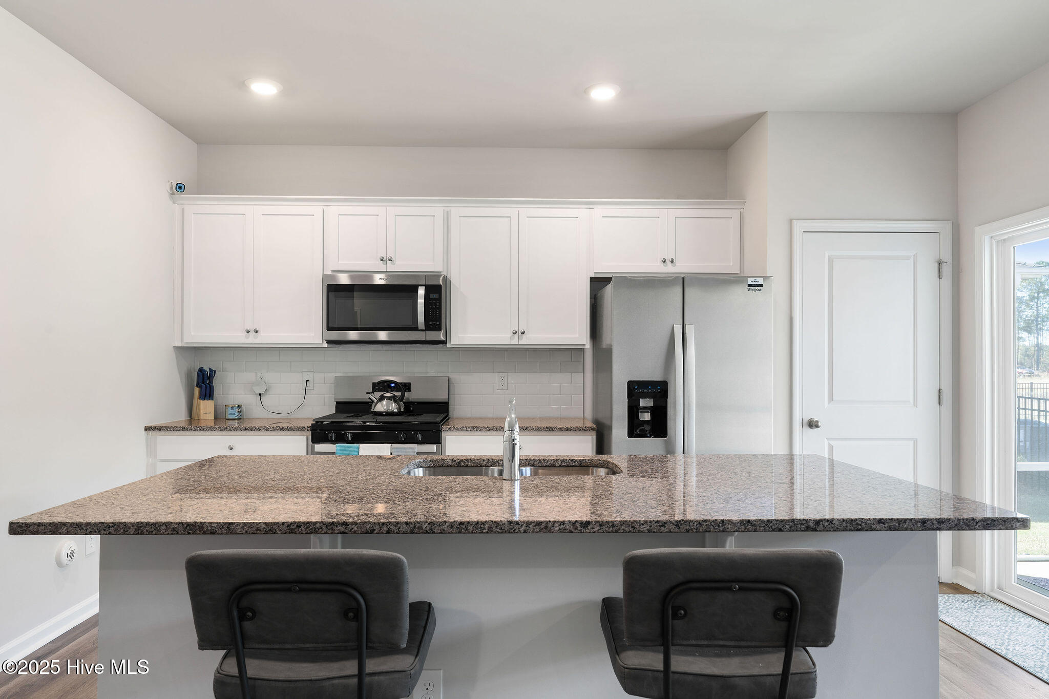 100539912 | Photo 20