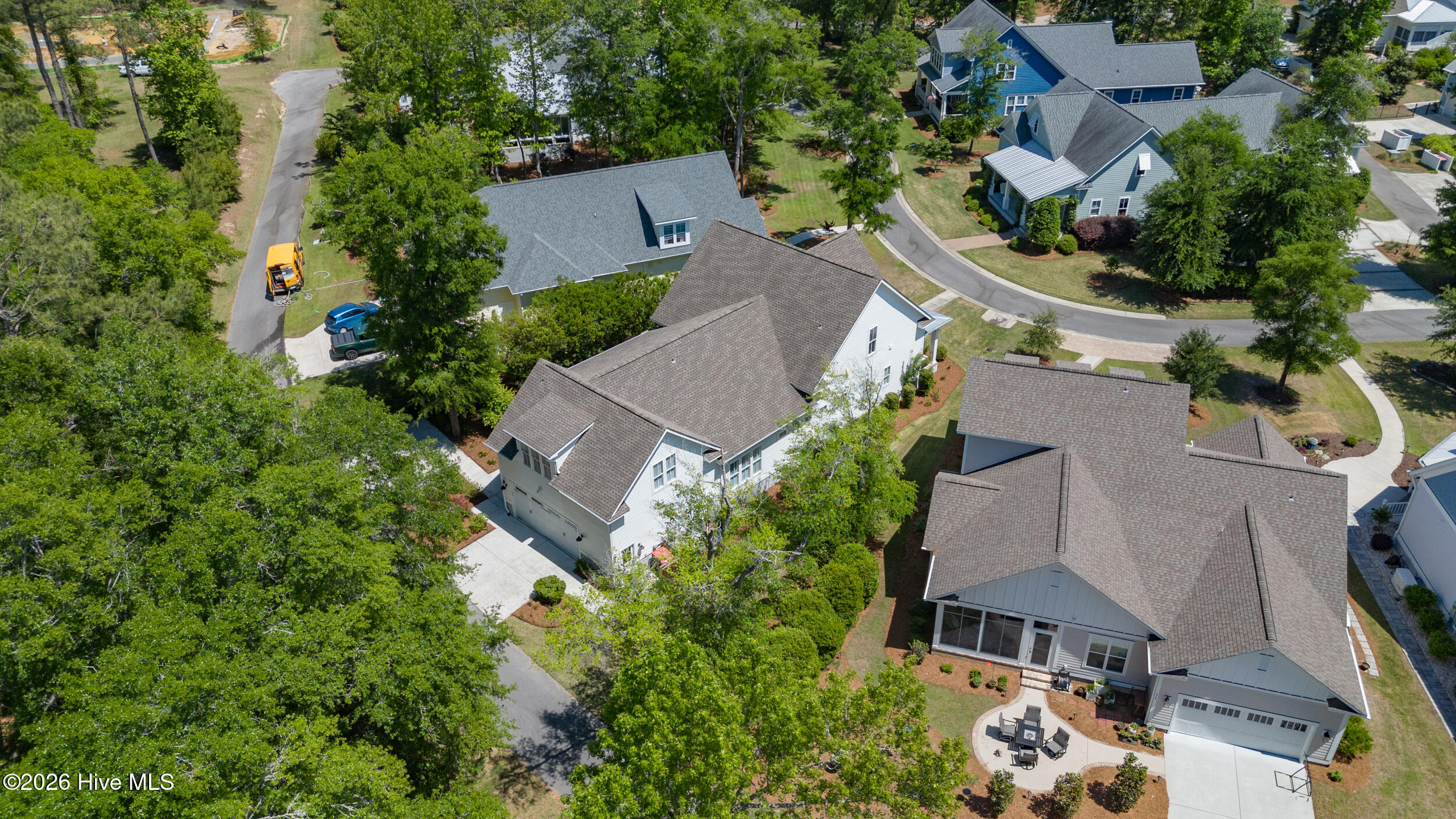 100569354 | Photo 73