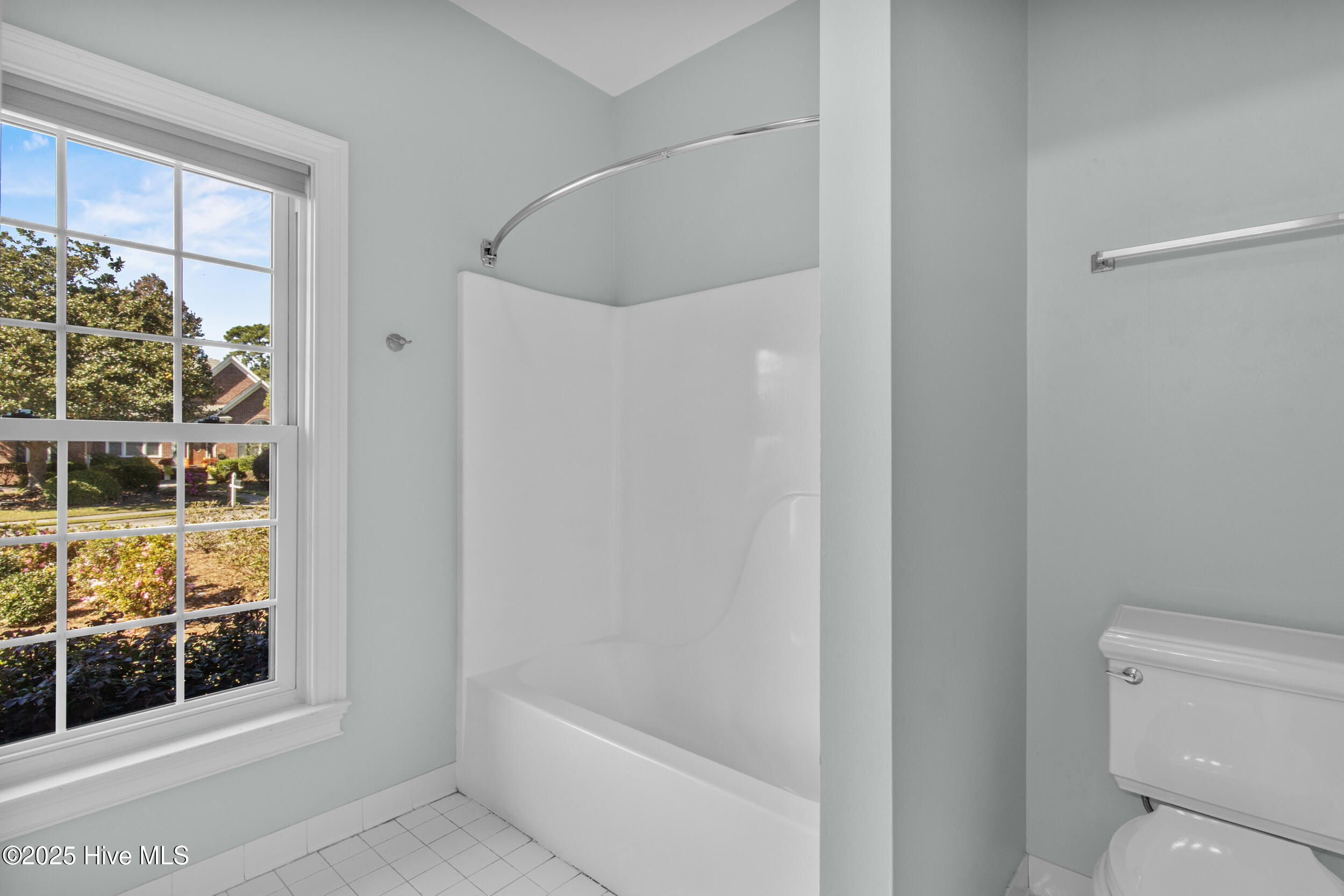 100538758 | Photo 31