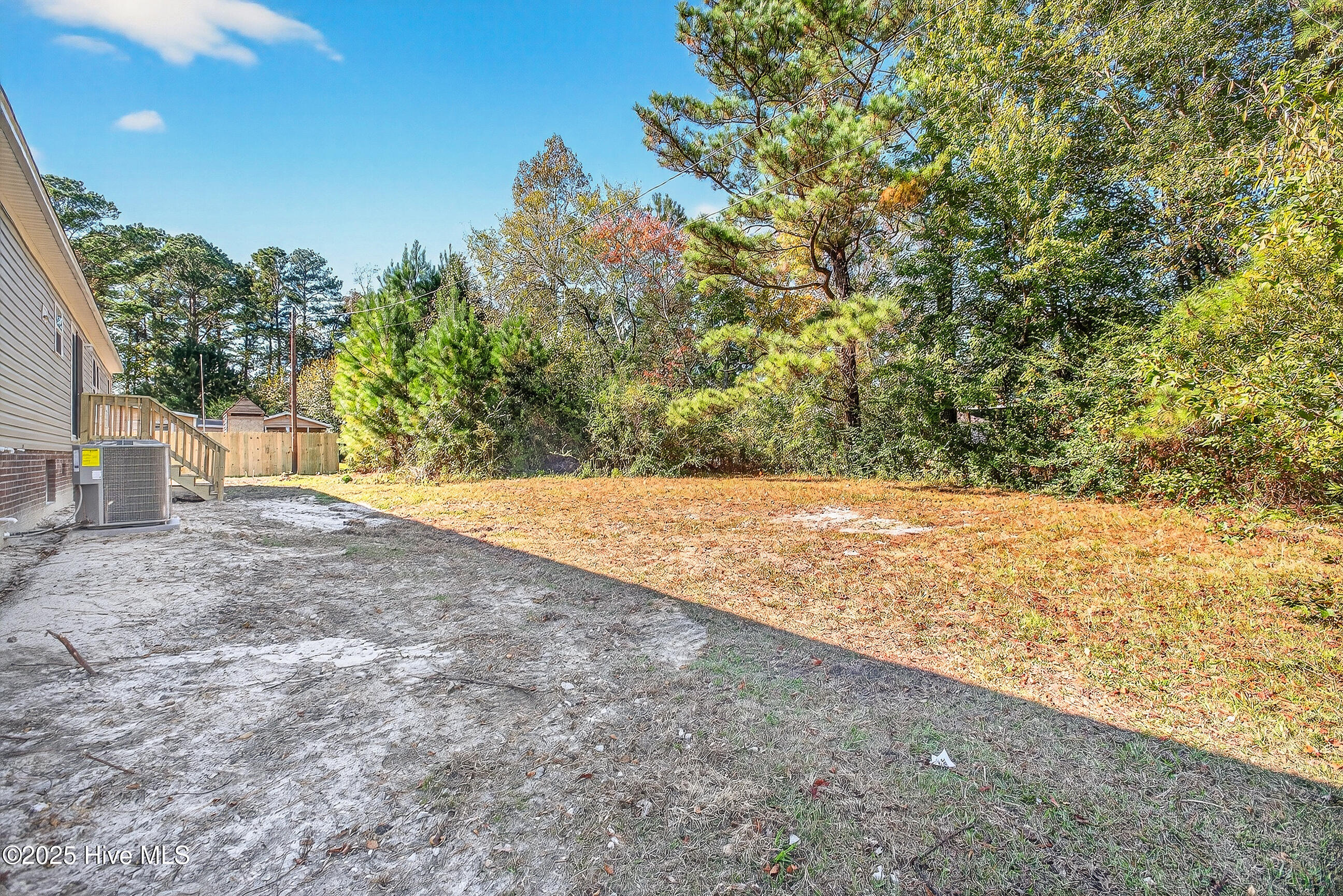 100537518 | Photo 30