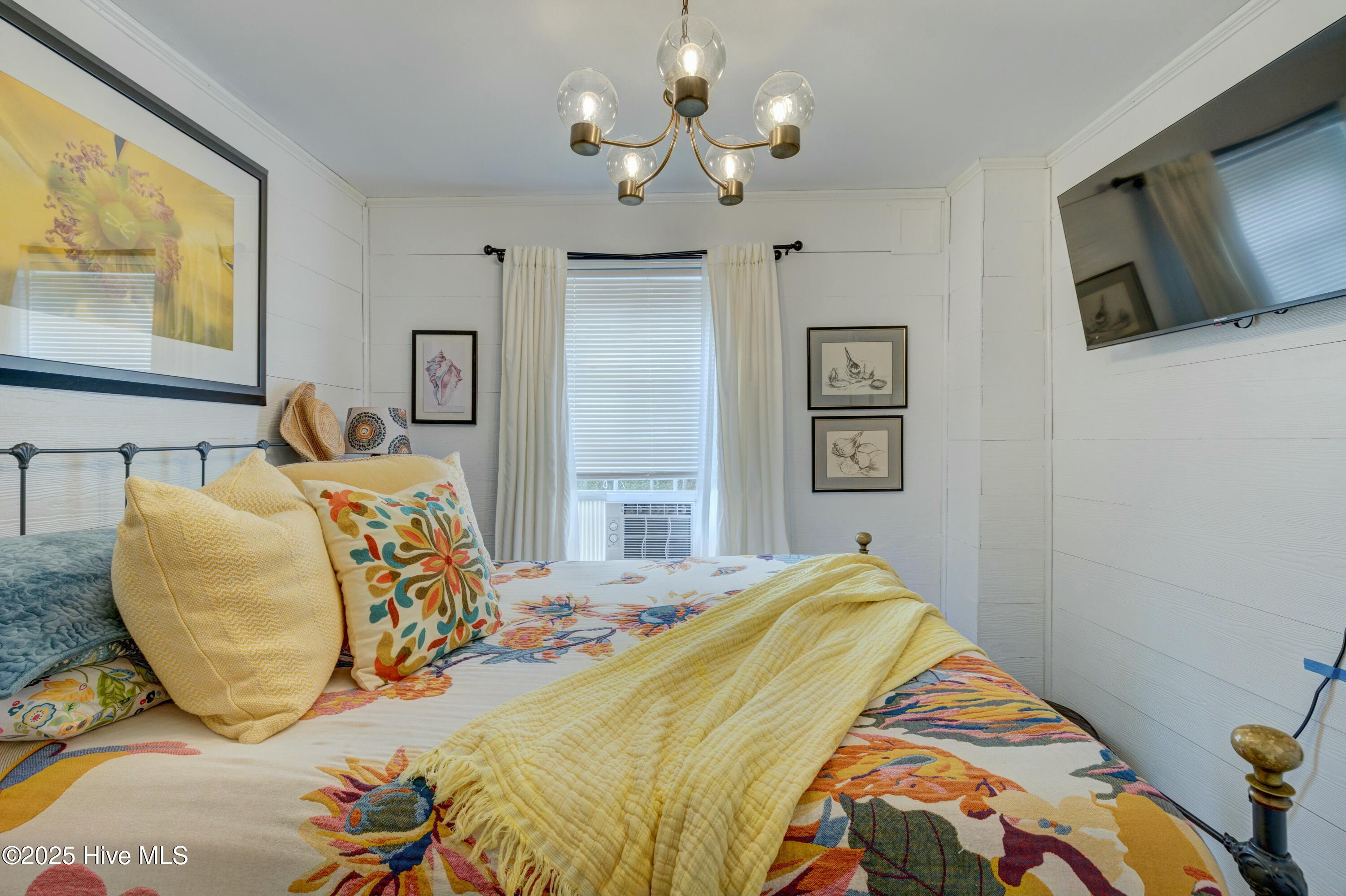 100501642 | Photo 52