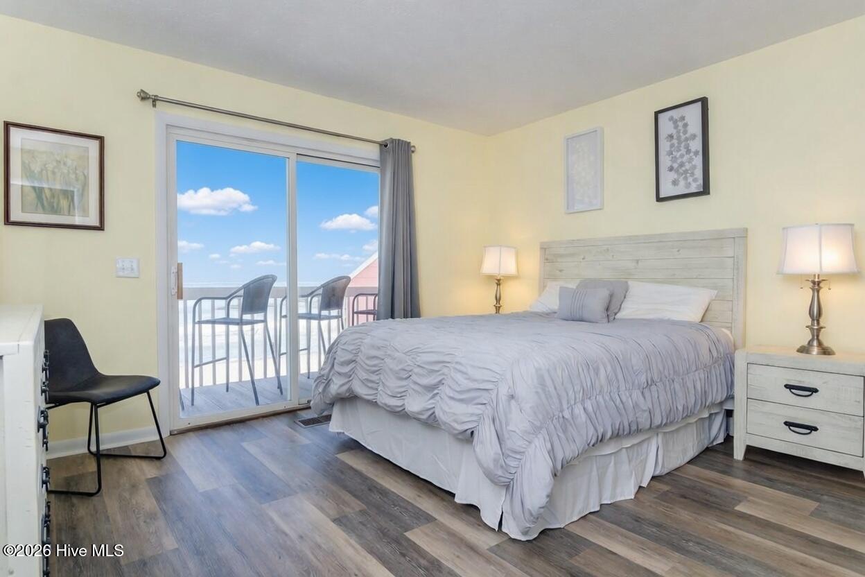 100557197 | Photo 14