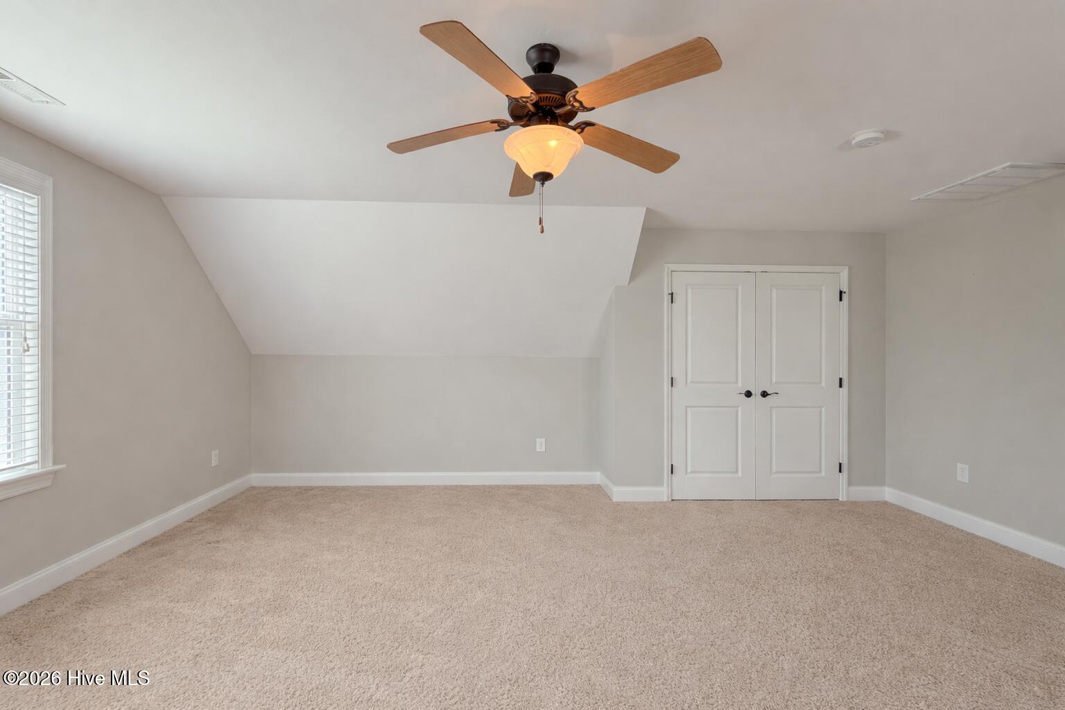 100553968 | Photo 19