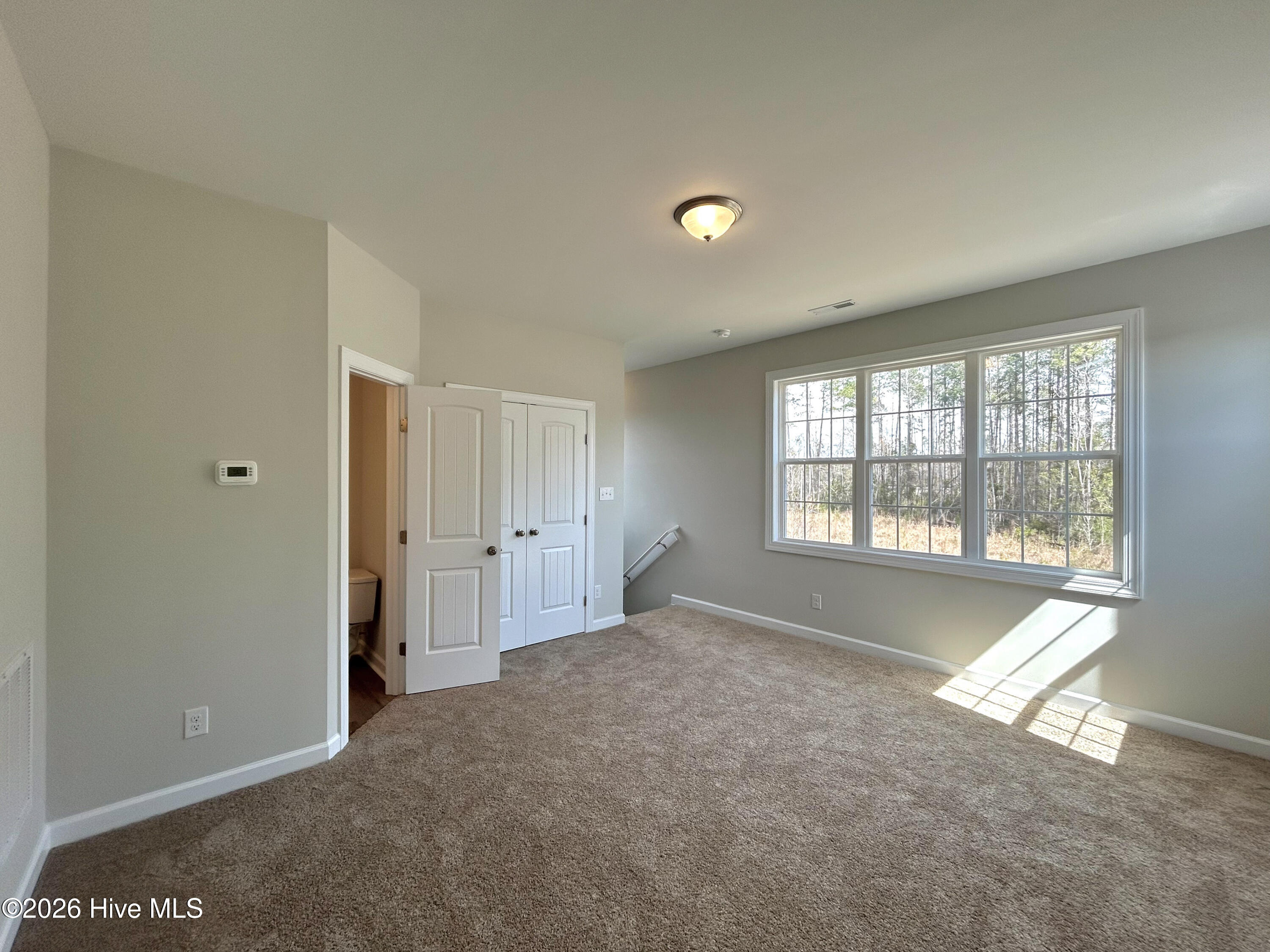 100560362 | Photo 58