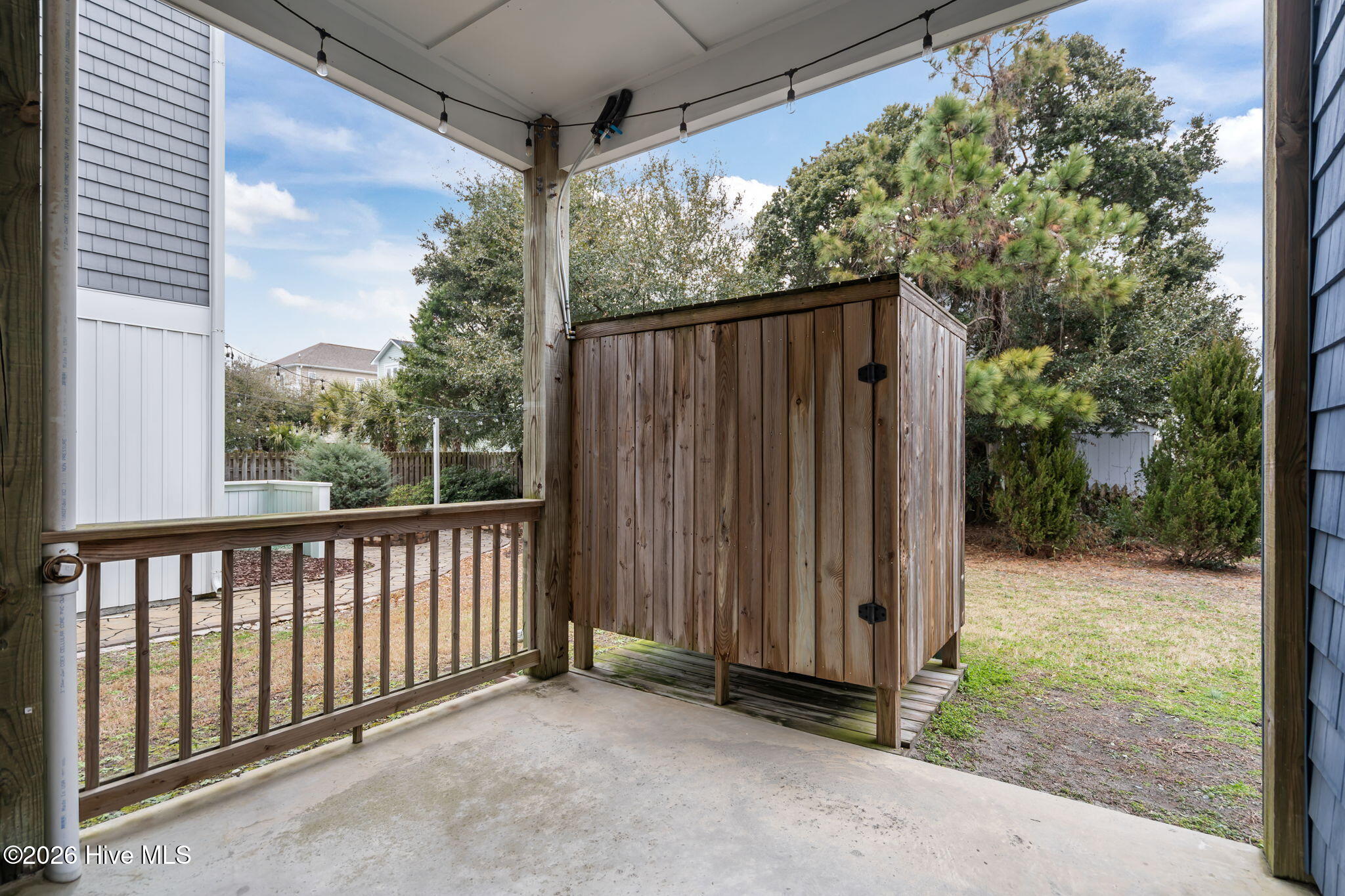 100553388 | Photo 57