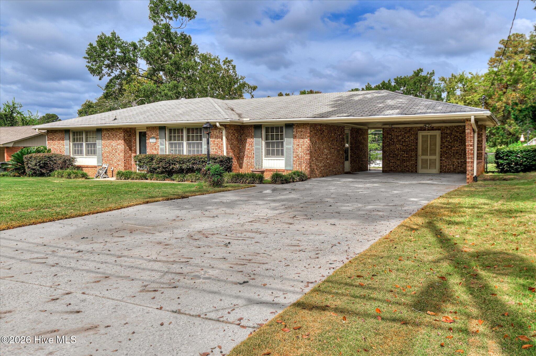 Photo 2 of Single family home for sale at 2715 Rosewood Dr, Augusta, GA 30909 | MLS# 100604197 | Listing updated on 2026-10-07