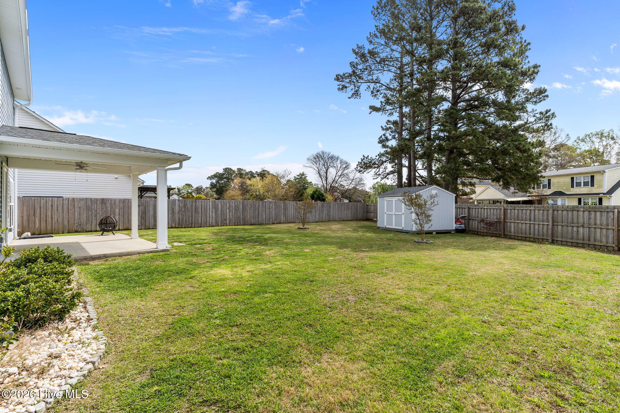 100562653 | Photo 48