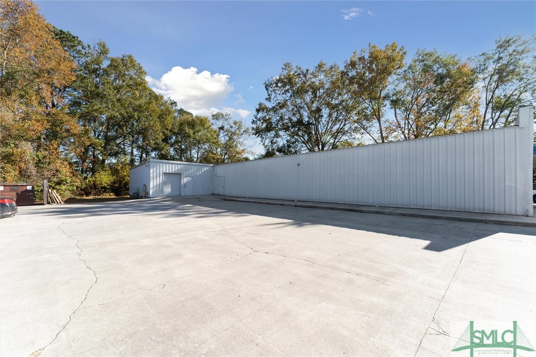 1564 Dean Forest Road, Savannah, GA, 31408