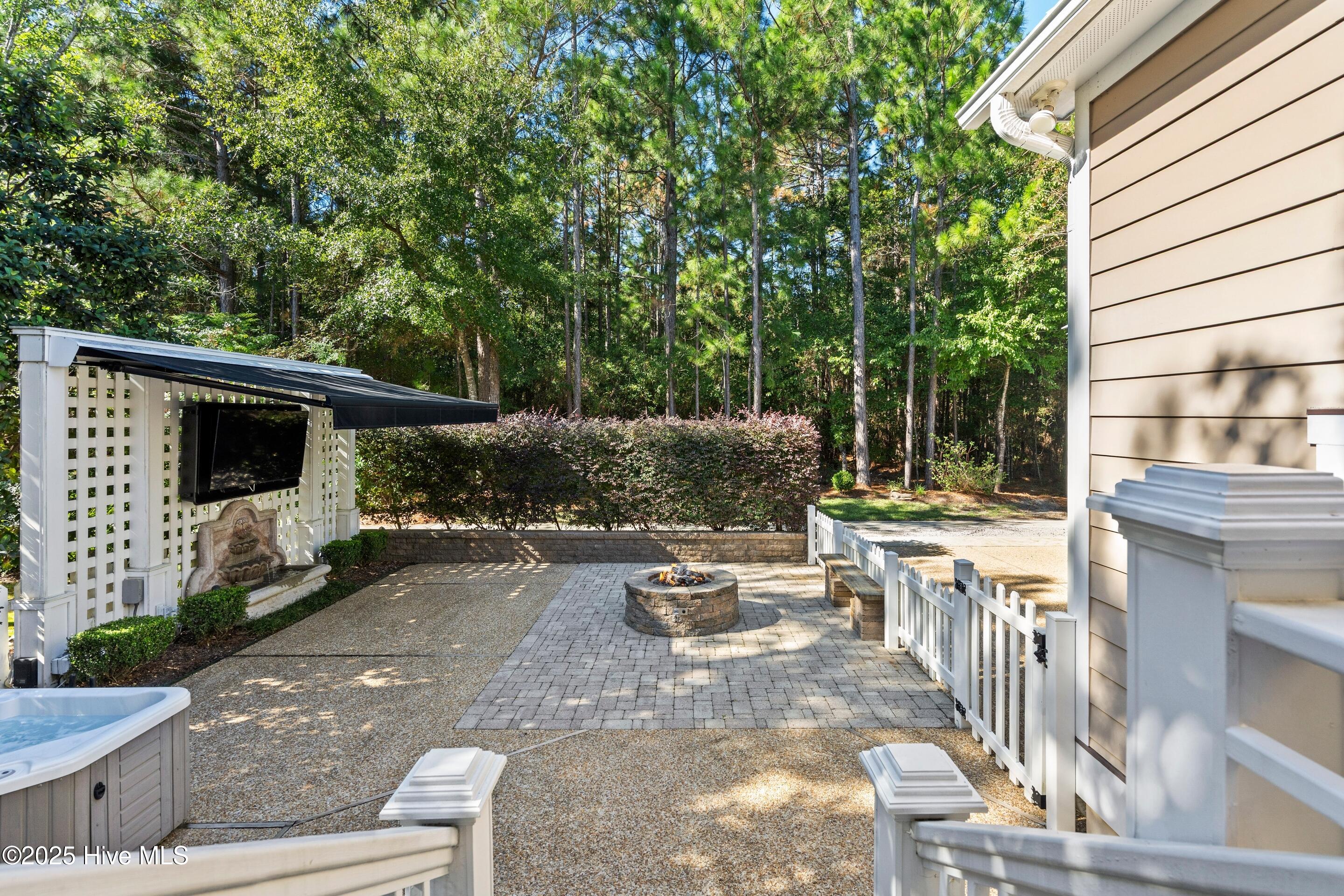 100537551 | Photo 55