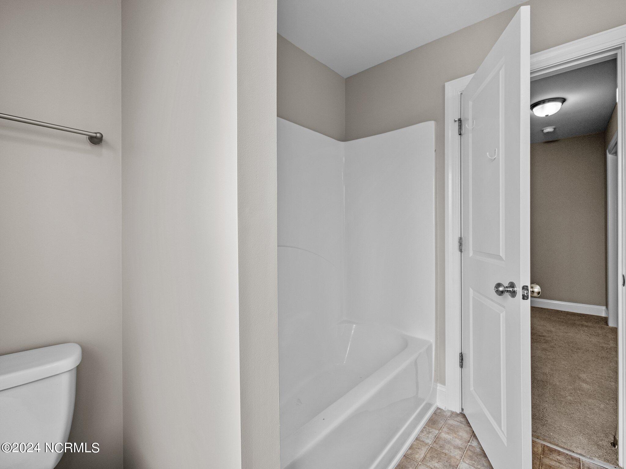 100557405 | Photo 29